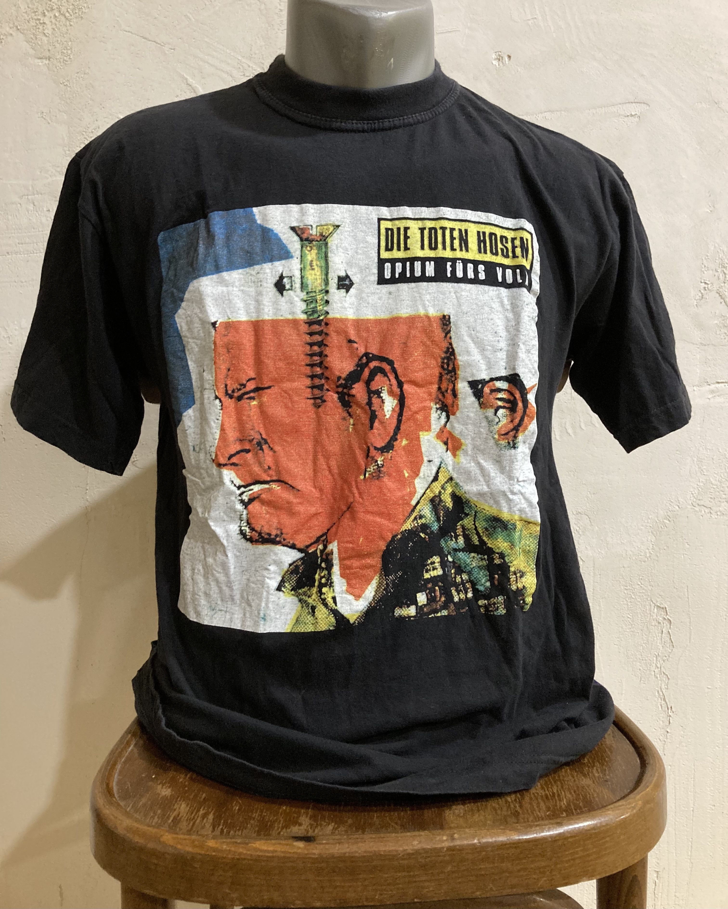 Band Tees Die Toten Hosen Opium Furs Volk Rare Vintage T-shirt Size US M / EU 48-50 / 2 - 1 Thumbnail