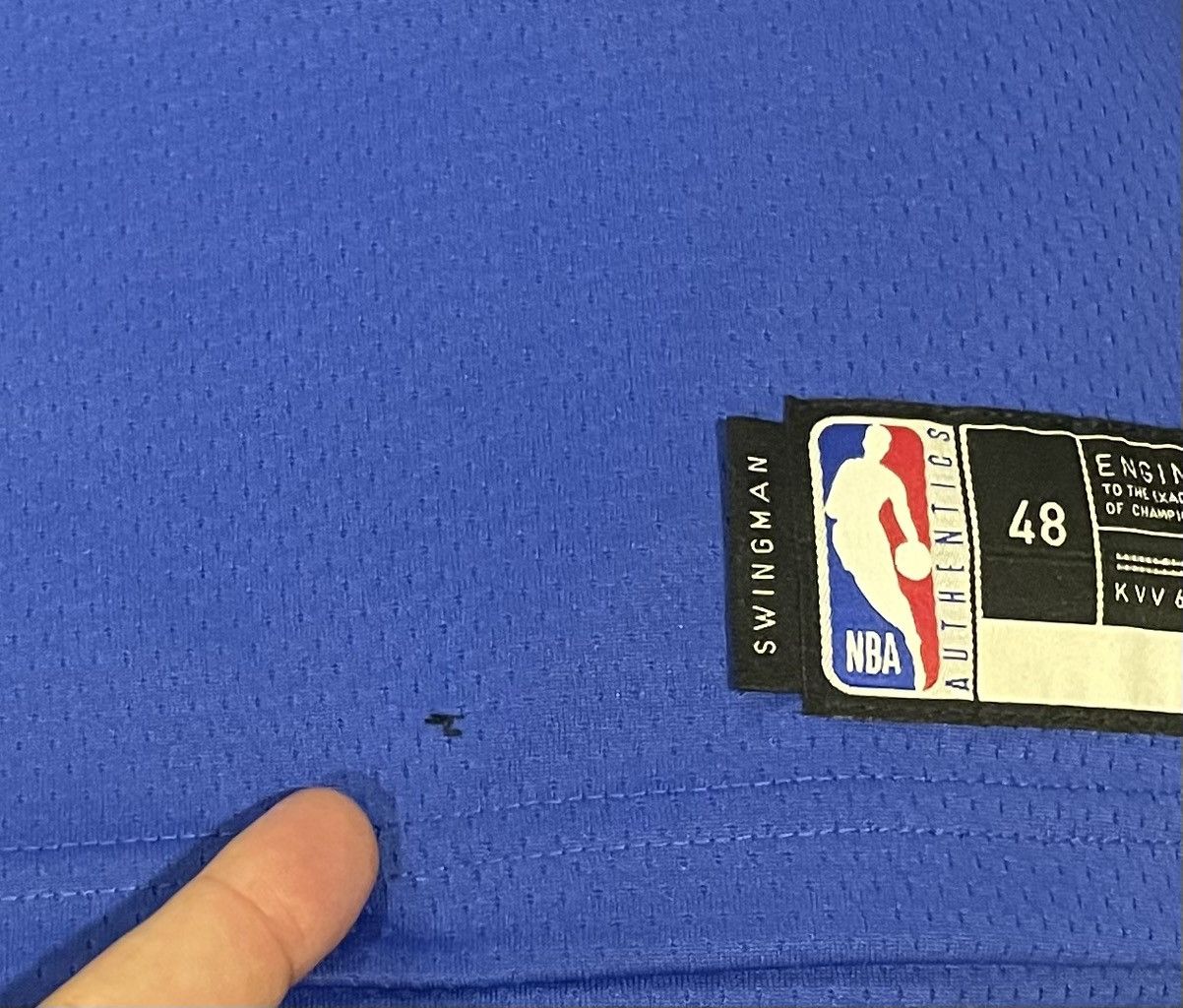 Jordan Brand Nike Dallas Mavericks Luka Dončić #77 Jersey Men’s Large Size US L / EU 52-54 / 3 - 9 Thumbnail