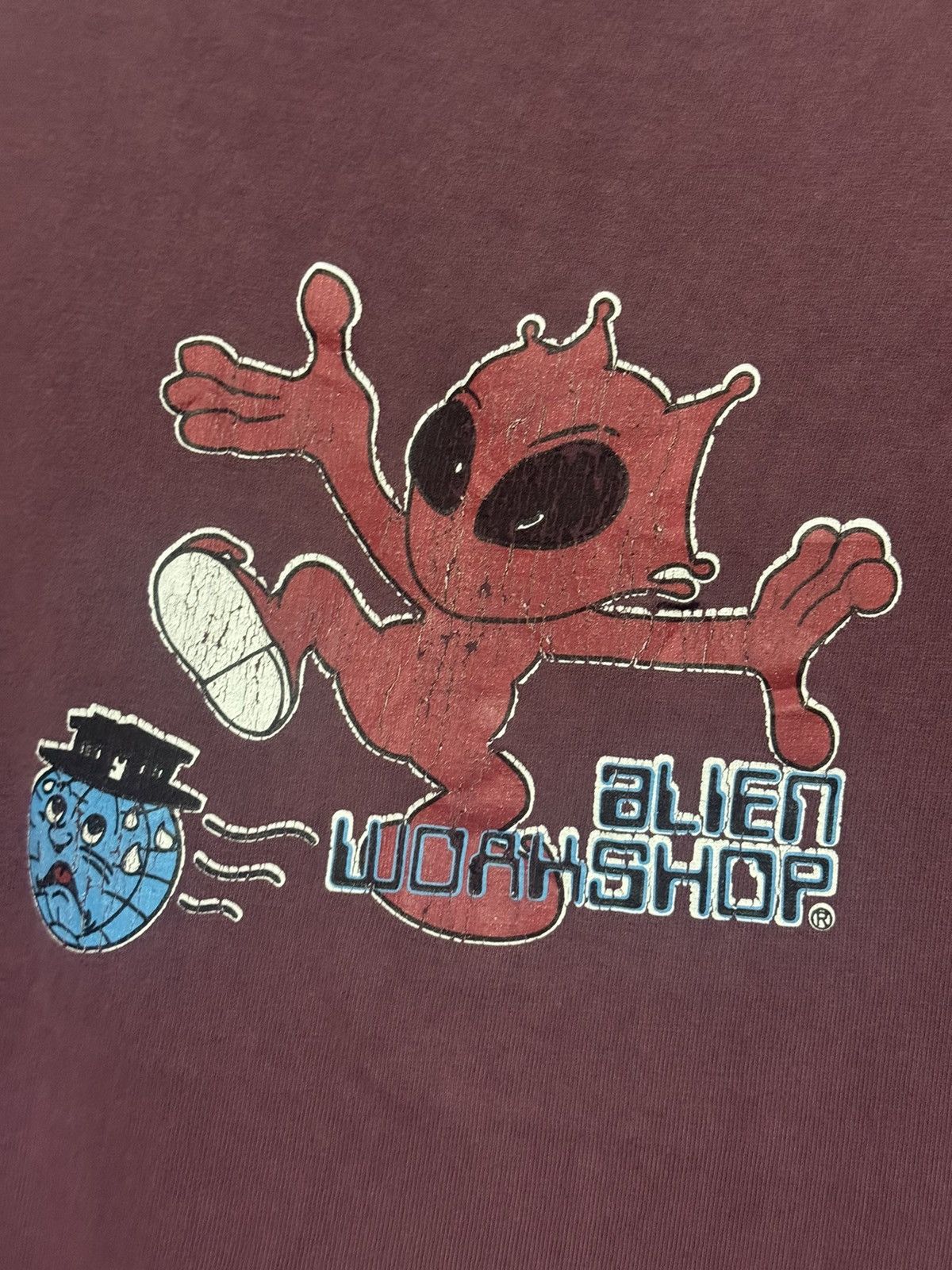 Alien Workshop 💥VINTAGE ALIEN WORKSHOP SUNFADED THRASHED DAMAGE TEE Size US M / EU 48-50 / 2 - 2 Thumbnail