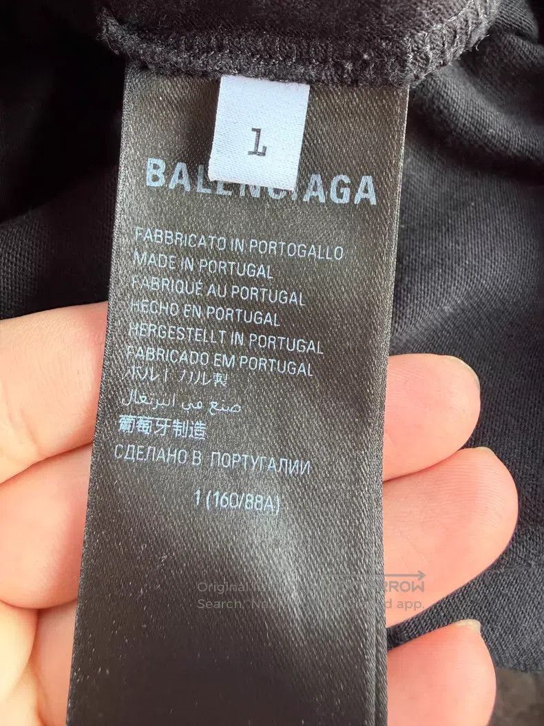 Balenciaga Balenciaga Black Manchester United Short Sleeve Size US S / EU 44-46 / 1 - 4 Thumbnail