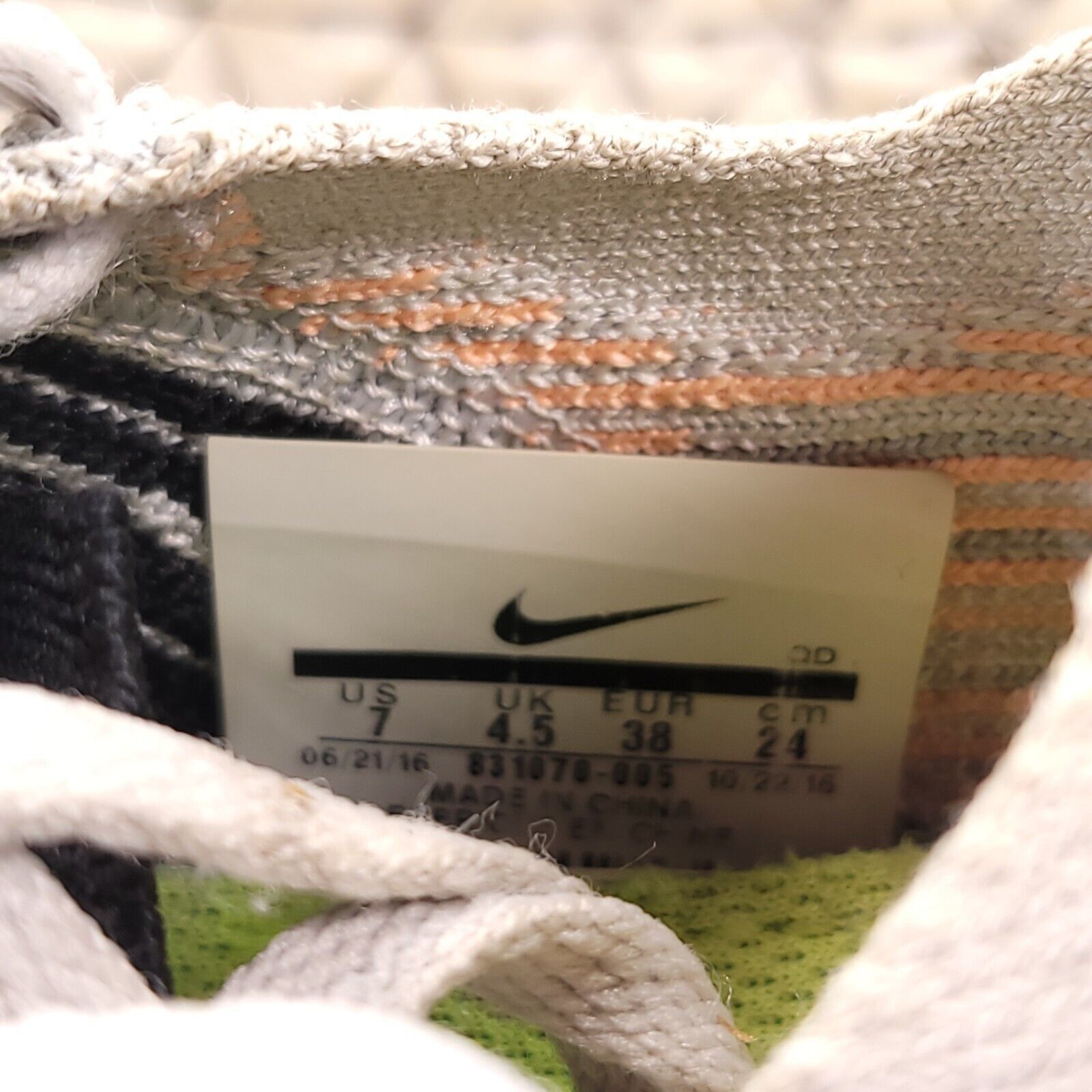 Nike Nike Free RN Flyknit Shoe Womens Size 7 831070-005 White Size US 7 / IT 37 - 9 Thumbnail