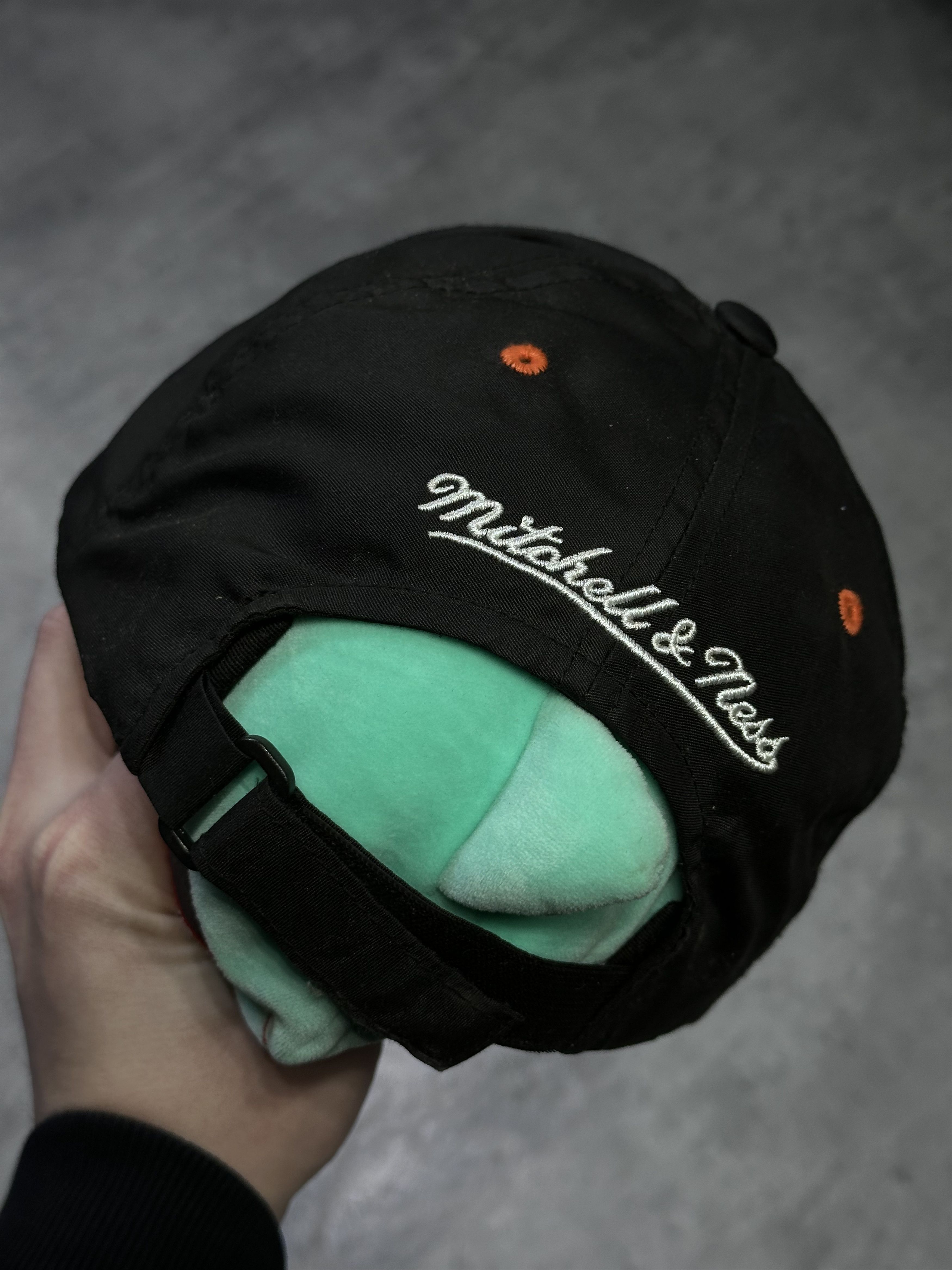 Mitchell & Ness Philadelphia Flyers mitchel ness black hat cap Size ONE SIZE - 3 Thumbnail