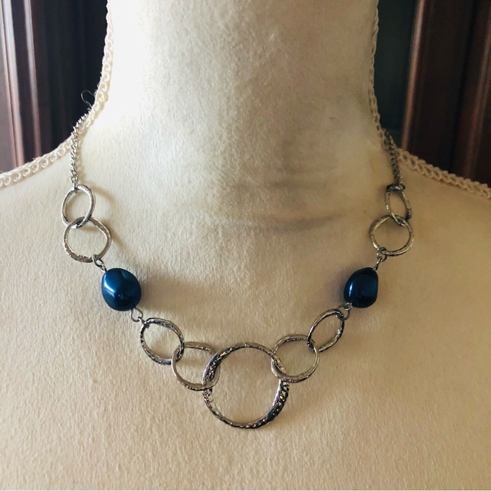 Jewelry Peacock blue simulated pearl necklace and earring set Size ONE SIZE - 5 Thumbnail