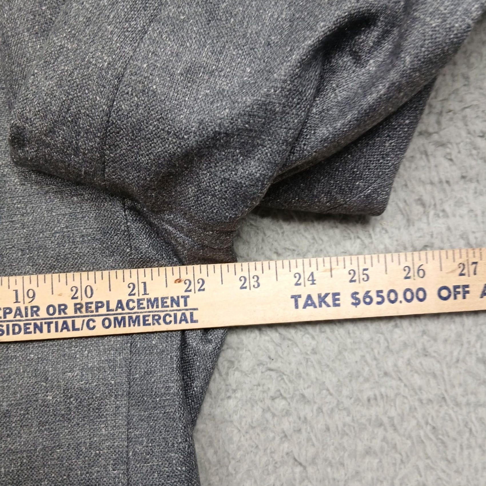 Vintage VINTAGE? No — Jos A Bank Signature Collection Blazer Gray 100% Silk? Size 44R - 7 Thumbnail