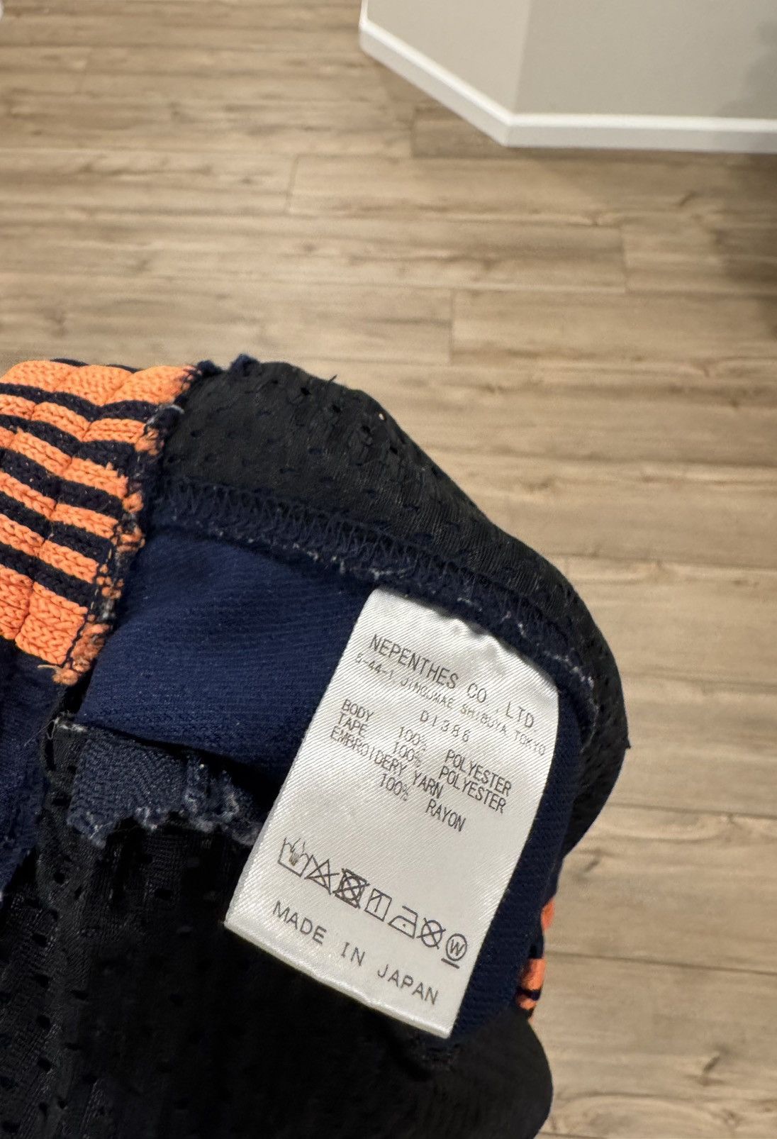 Needles Needles x hype beast track pants Size US 33 - 7 Thumbnail