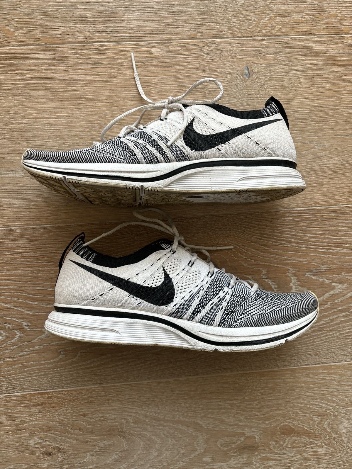 image of Nike Flyknit Trainer+ (2012) Shoes in White, Men's (Size 7)
