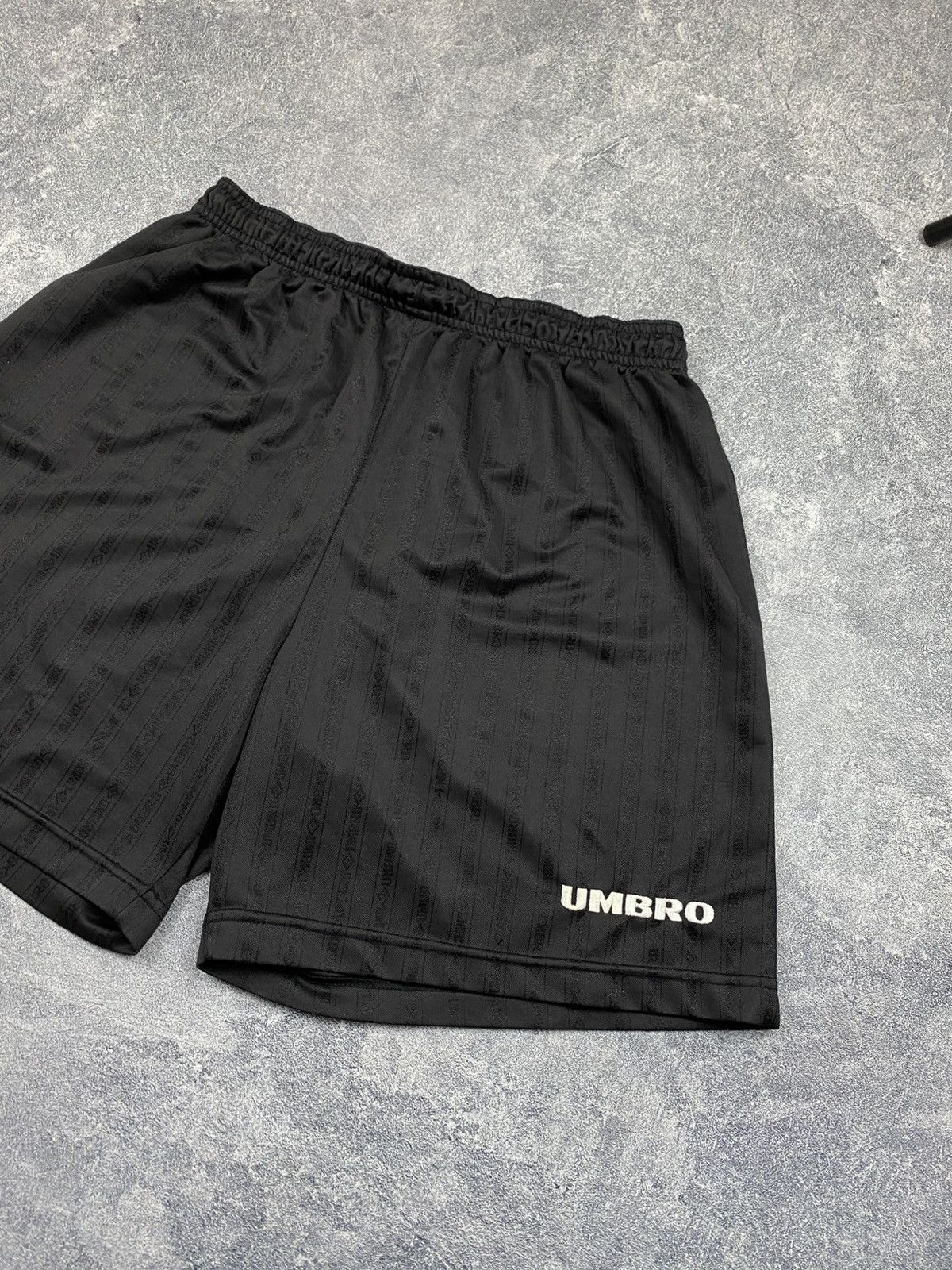 Umbro Umbro Vintage Shorts Size US 36 / EU 52 - 3 Thumbnail