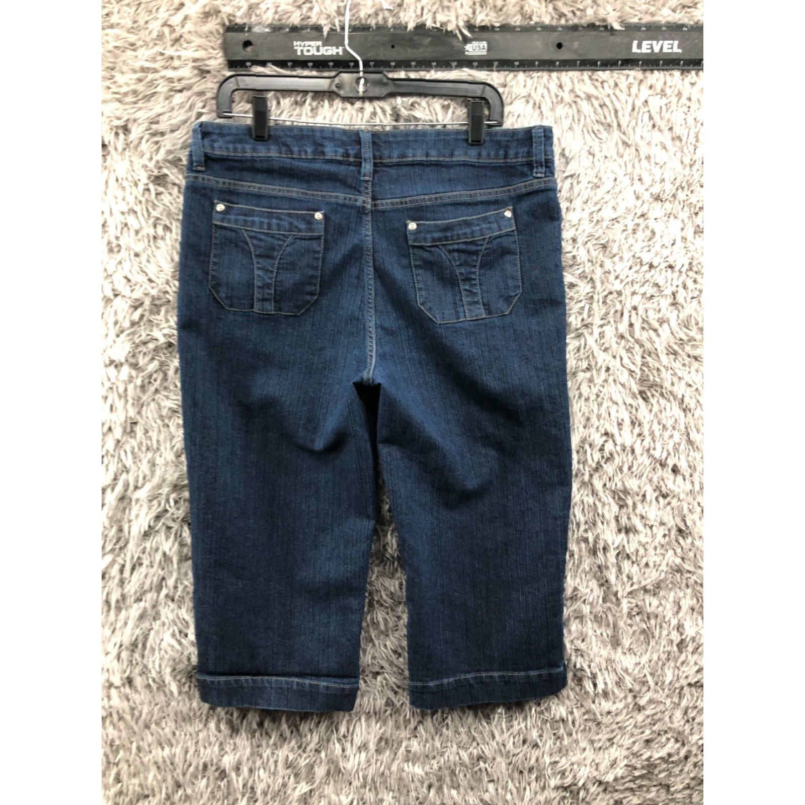 Faded Glory Faded Glory Jeans Capri Womens Size 12 Mid Blue Denim 5-Pocket Stretch Comfort Pockets Regular Rise Modern Classic American Women Size 34" / US 12 / IT 48 - 5 Thumbnail