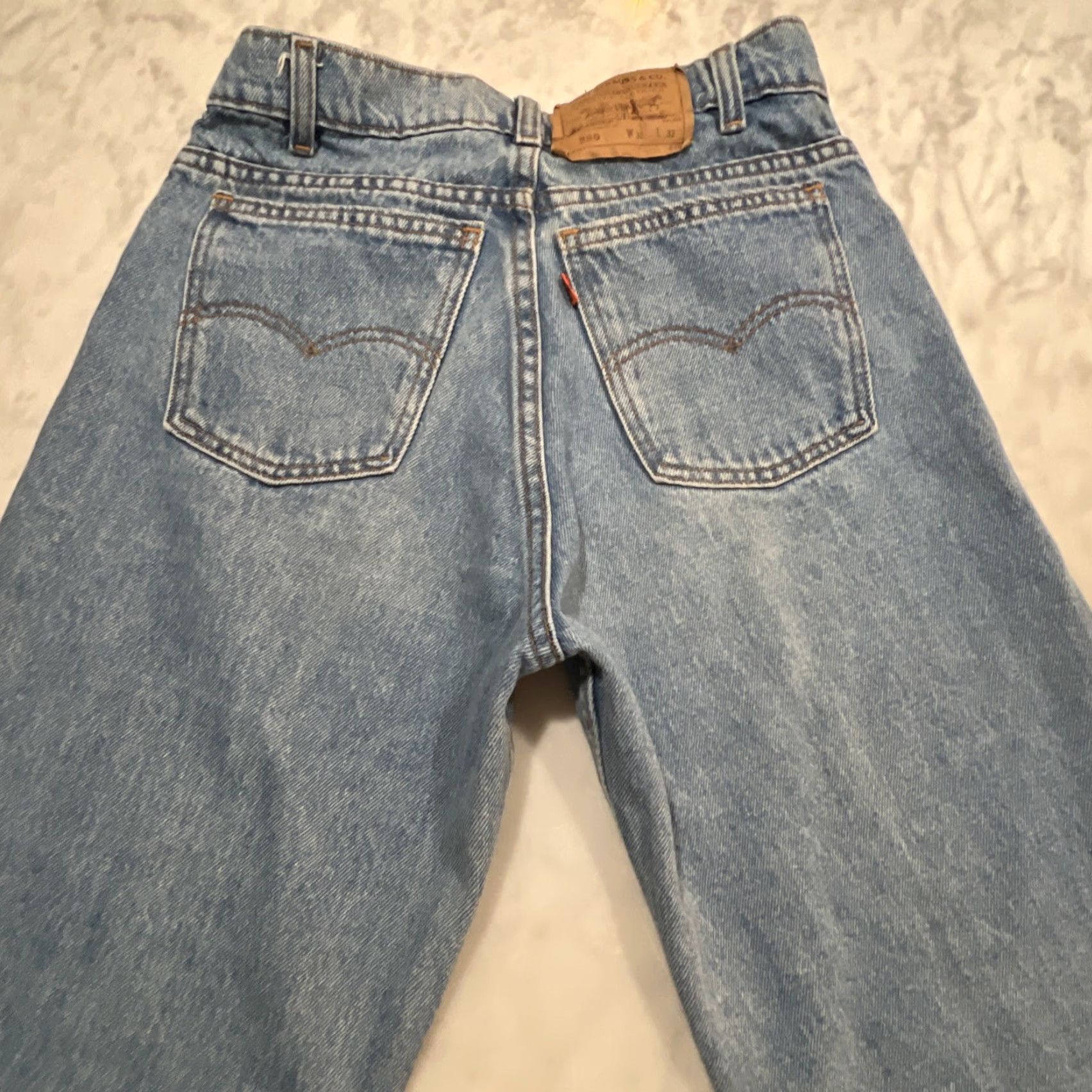 Levi's VINTAGE Levi’s 550 Jeans Men W30 L32 Orange Tab Cotton Made Chile Even Fade 1990s Grunge Mens Size US 30 / EU 46 - 5 Thumbnail