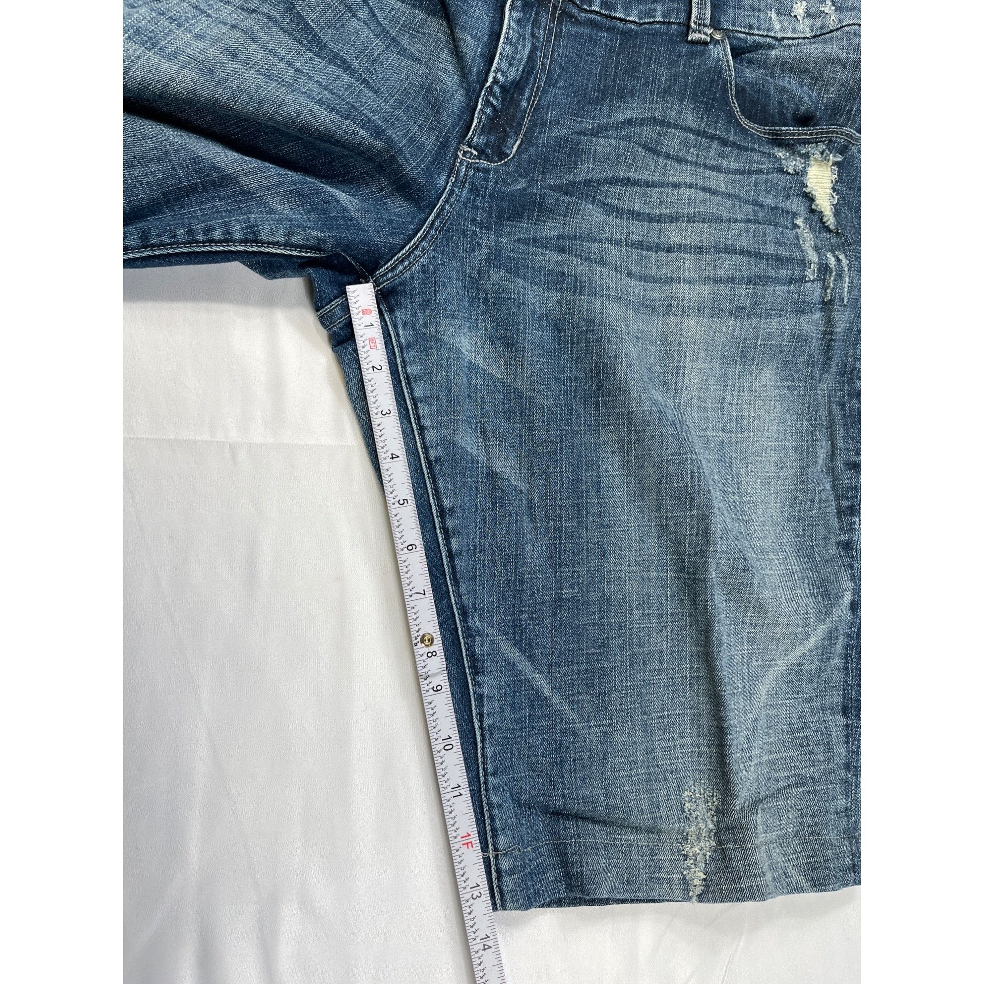 7 For All Mankind 7 For All Mankind SKU 7571 Womens Distressed Blue Denim Jean Size 22" - 7 Thumbnail