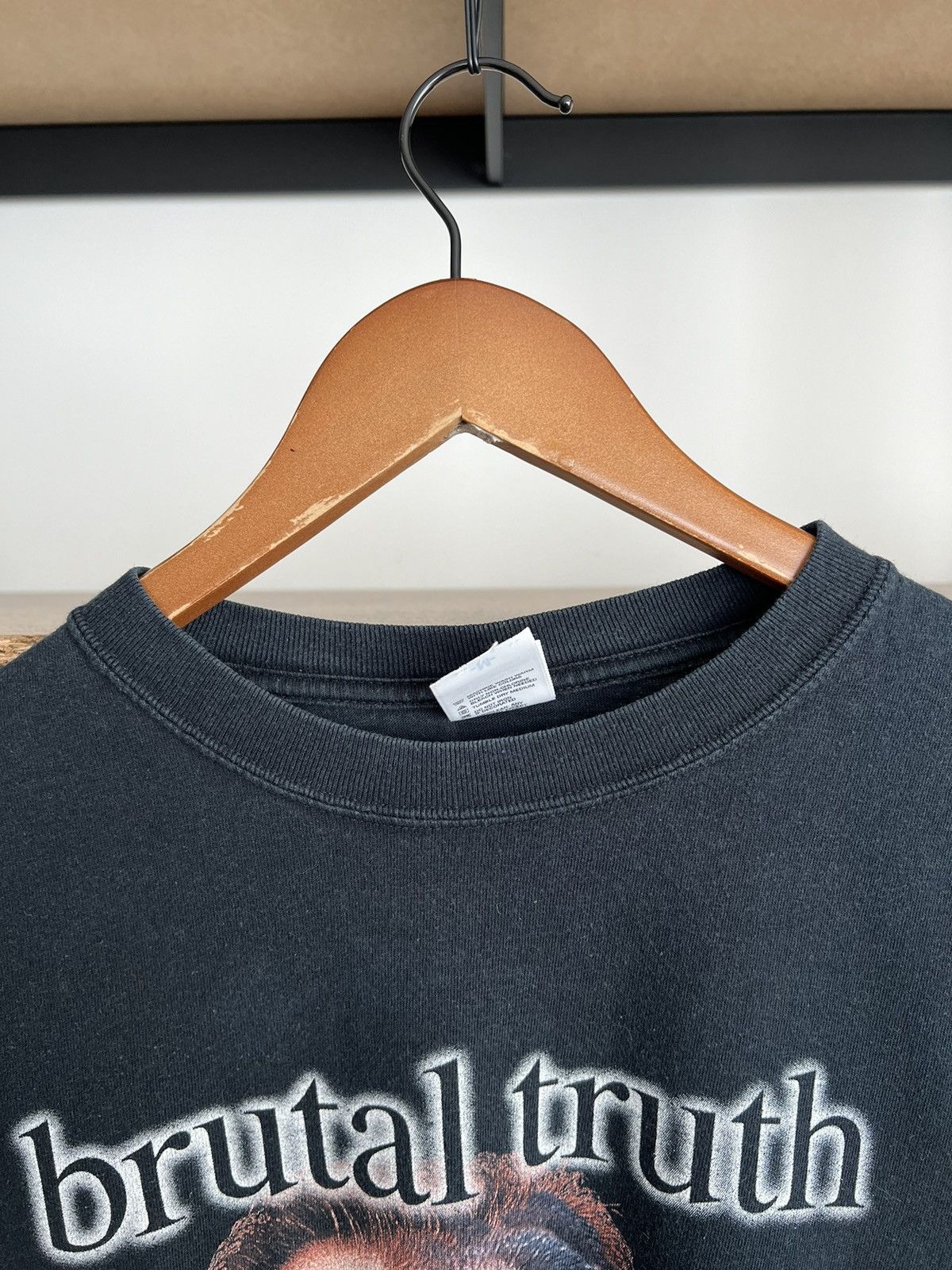 Band Tees Vintage 2000s Brutal Truth Sounds of the Animal Kingdom Tee Size US M / EU 48-50 / 2 - 9 Thumbnail