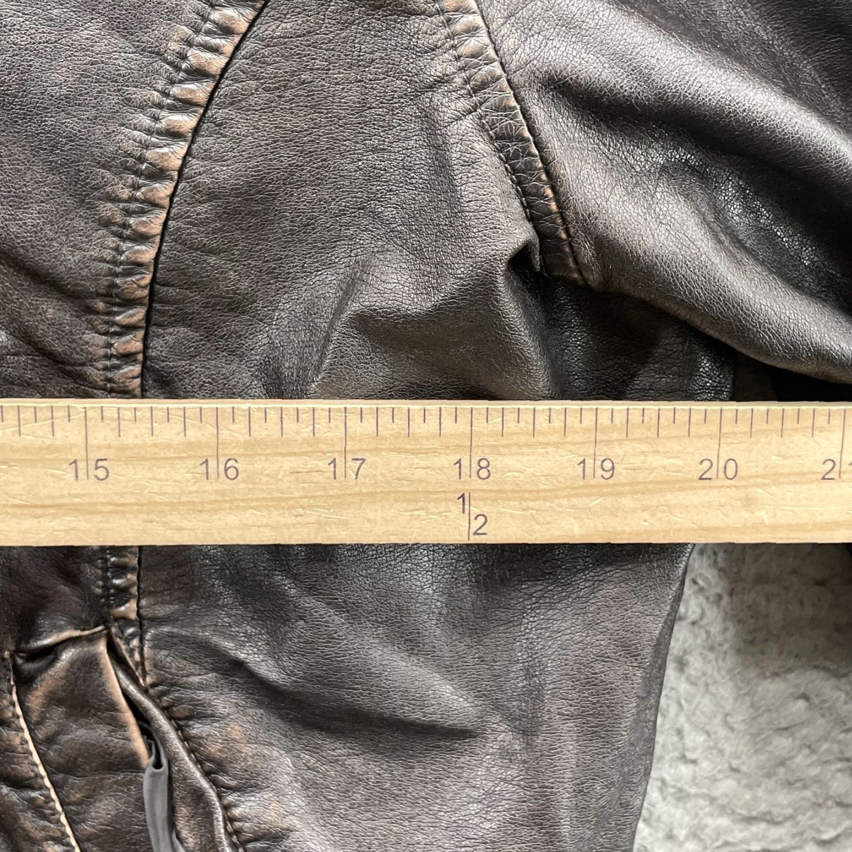 Vintage VINTAGE Ana Vegan Leather Bomber Jacket Women's XL Brown Aviator Streetwear 70's 90s Grunge Retro Workwear Pilot USA Mens Girls Size XL / US 12-14 / IT 48-50 - 4 Thumbnail