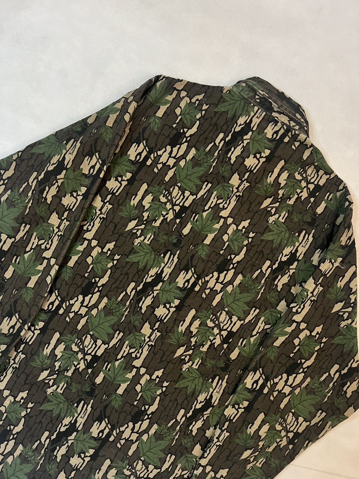 Vintage Vintage 90's Melton Deerskin Camo Hunting Shirt Size US M / EU 48-50 / 2 - 10 Thumbnail