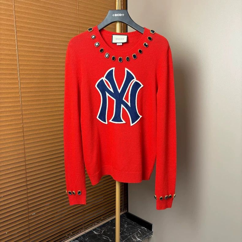 Gucci Gucci Co-branded New Yanki Gemstone-decorated Knitwear 2502 Size US M / EU 48-50 / 2 - 1 Thumbnail