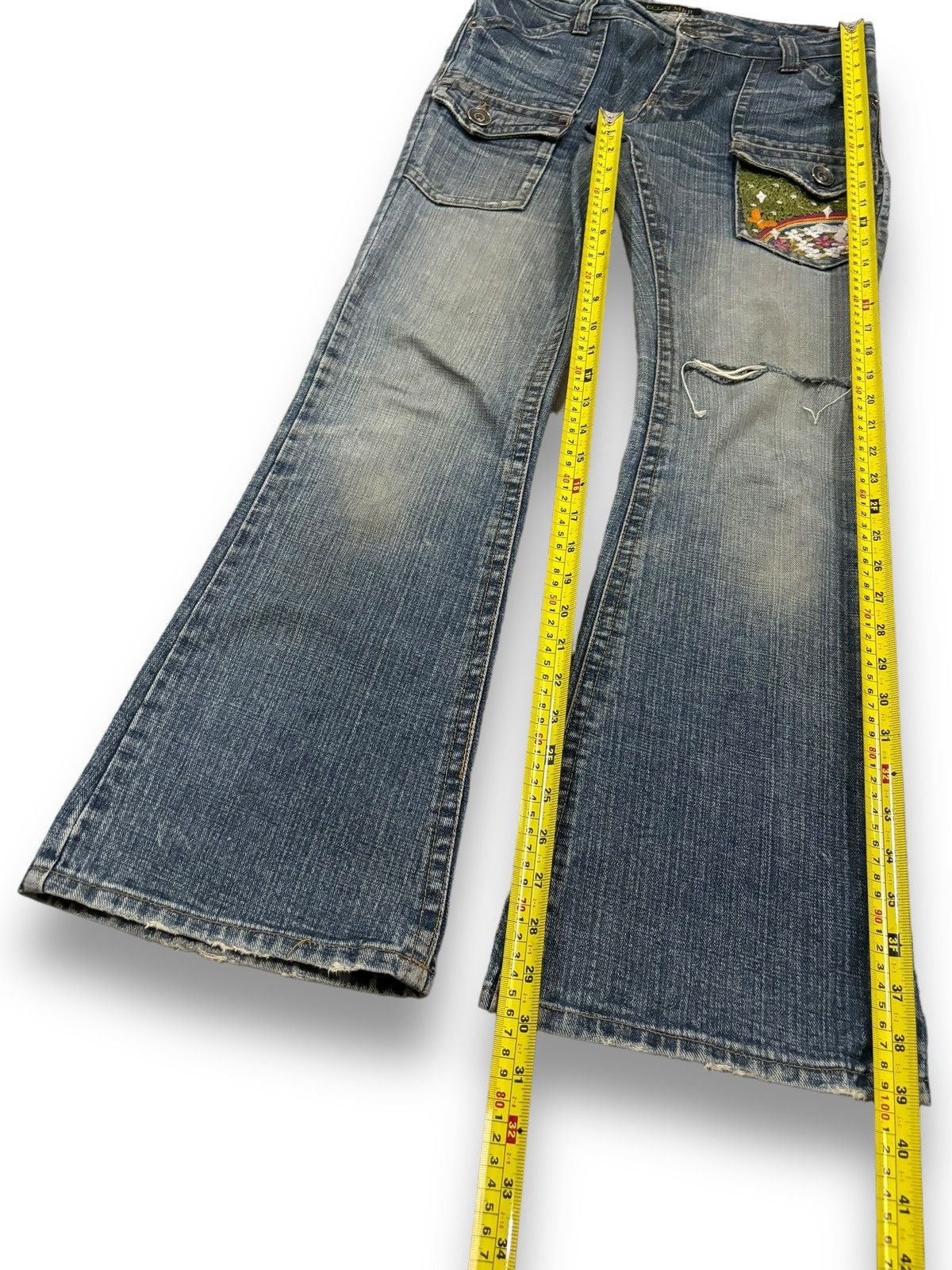 Japanese Brand Vintage Japanese Brand Floral Mud Wash Flare Bush Jeans Size US 31 - 14 Thumbnail