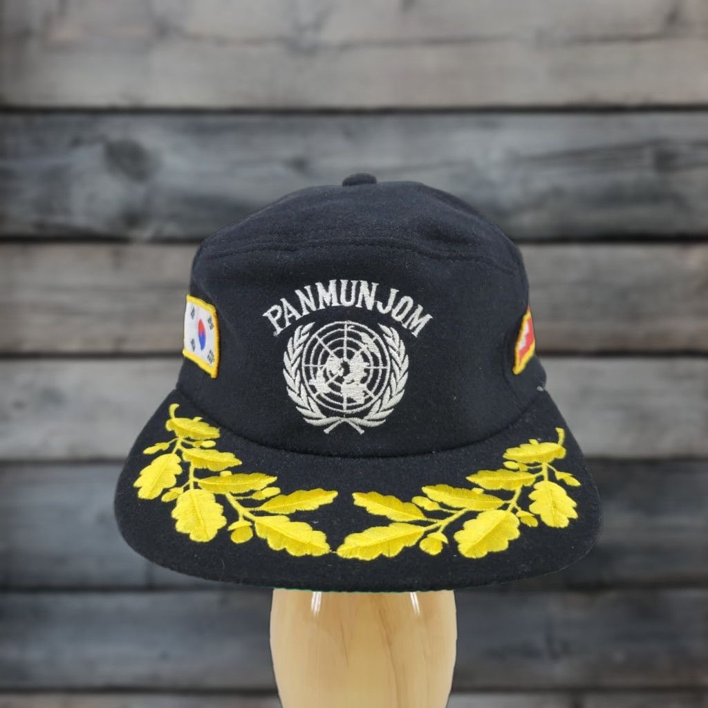 Vintage VINTAGE Unbranded Men's Snapback PANMUNJOM Embroidered Baseball Hat, Adjustable, Black, Baseball Cap, Embroidered, G13 Size ONE SIZE - 1 Thumbnail