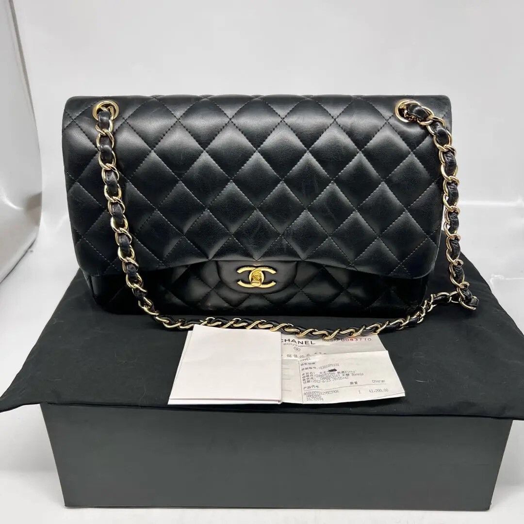 Chanel Pre-loved Bag Very good condition Size ONE SIZE - 1 Thumbnail