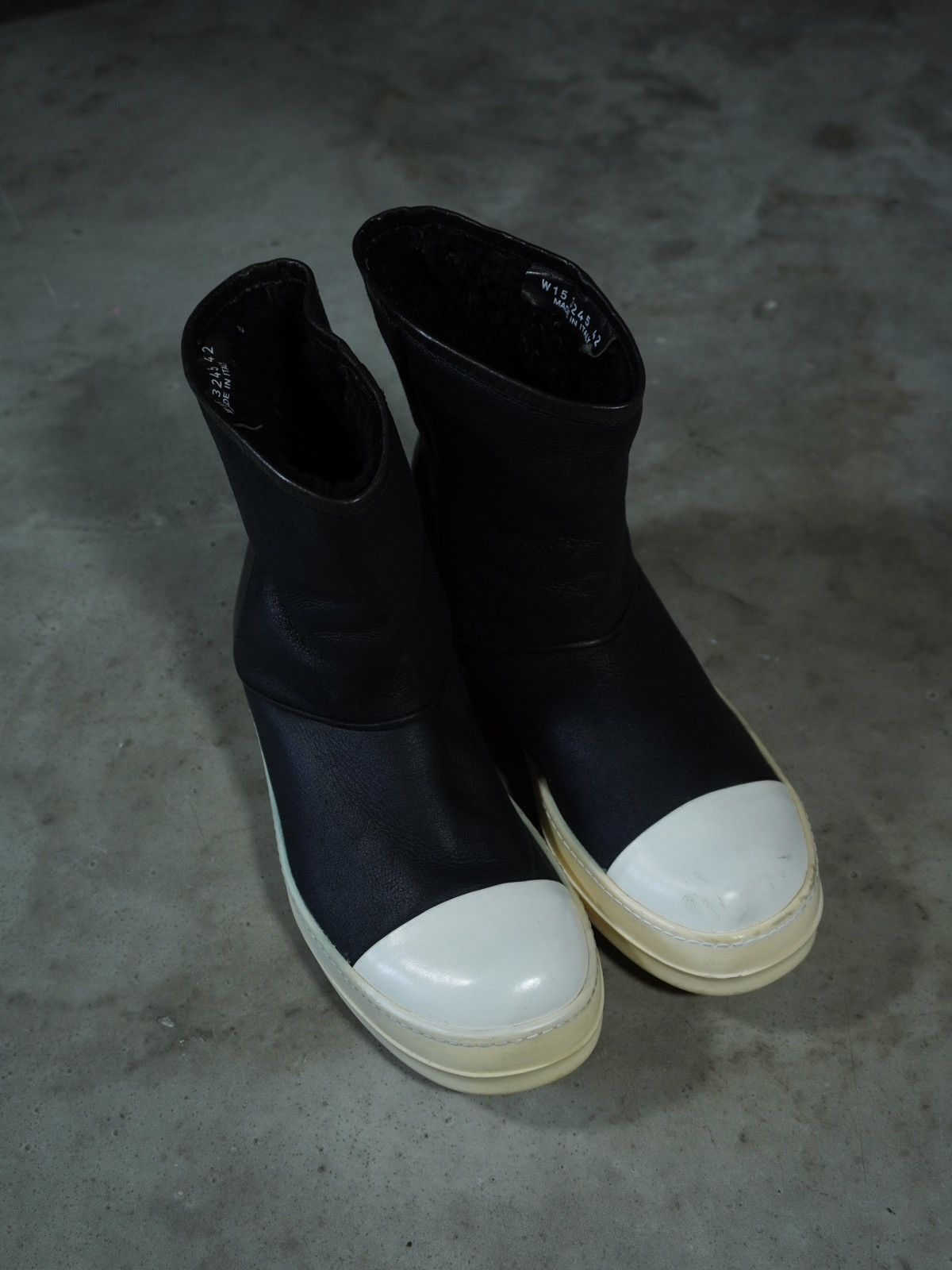 Rick Owens Rick Owens F/W 2015 “Sphinx” Shearling Ramones Boots Size US 9 / EU 42 - 2 Thumbnail