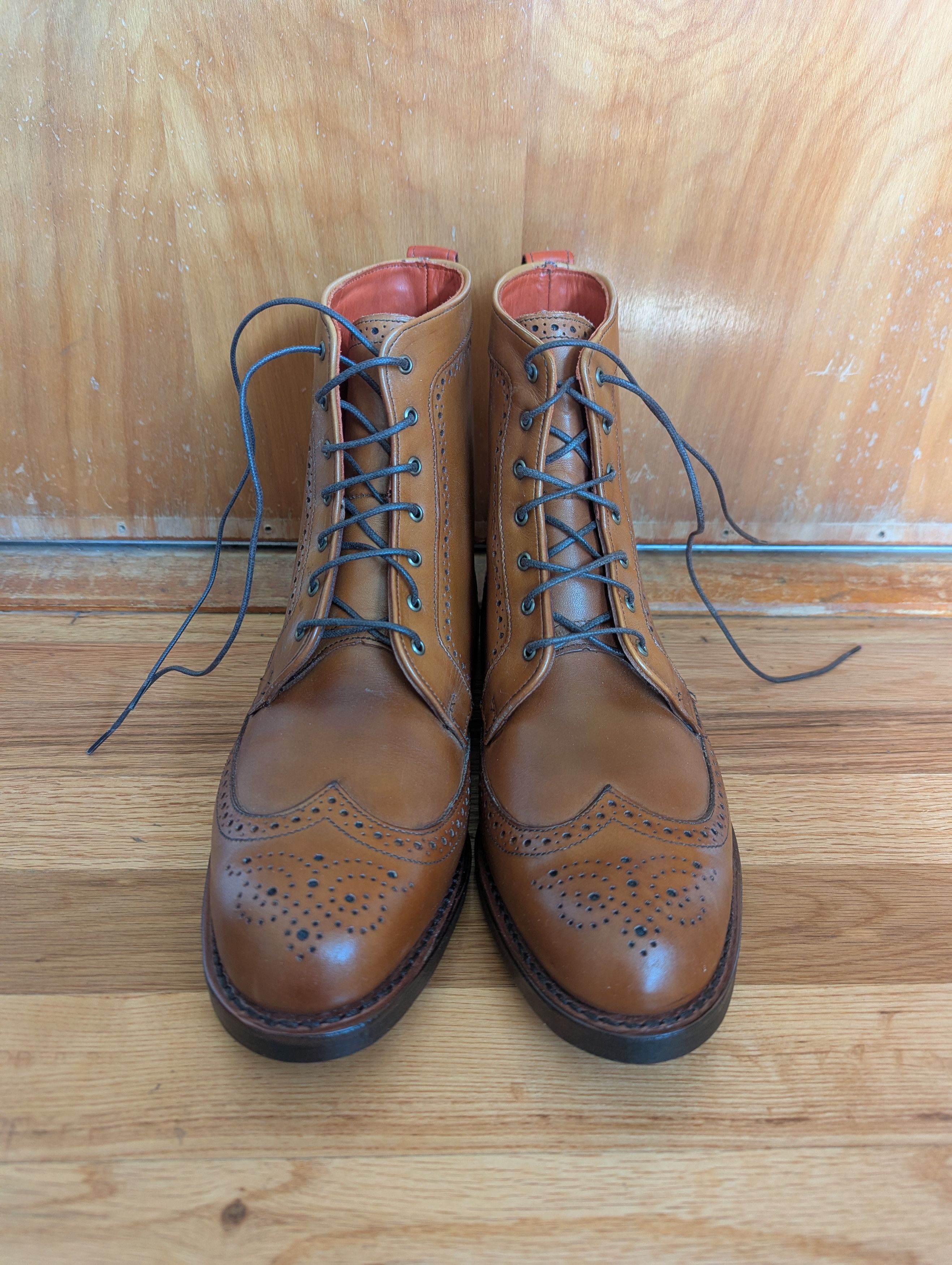Allen Edmonds New Allen Edmonds Dalton Wingtip Boots Tan Size US 9.5 / EU 42-43 - 1 Thumbnail