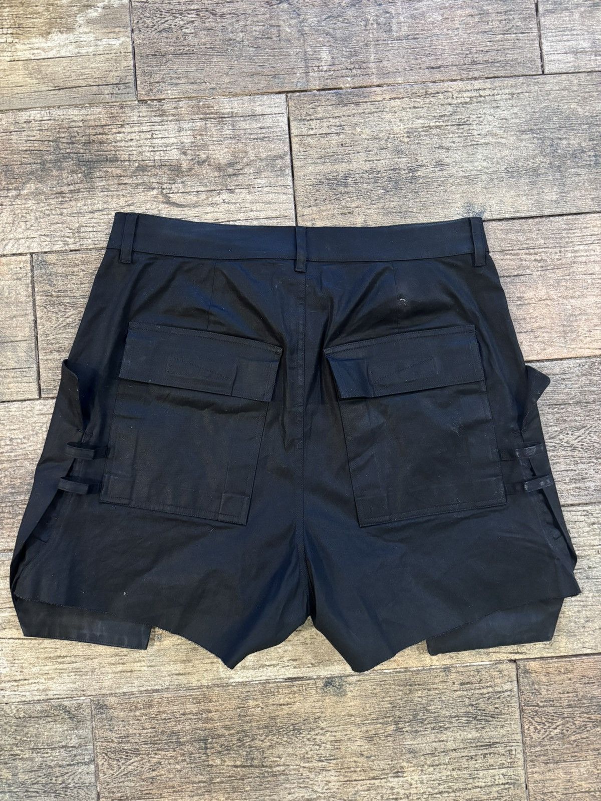 Rick Owens Black Twill Cargo Shorts Size US 32 / EU 48 - 2 Thumbnail