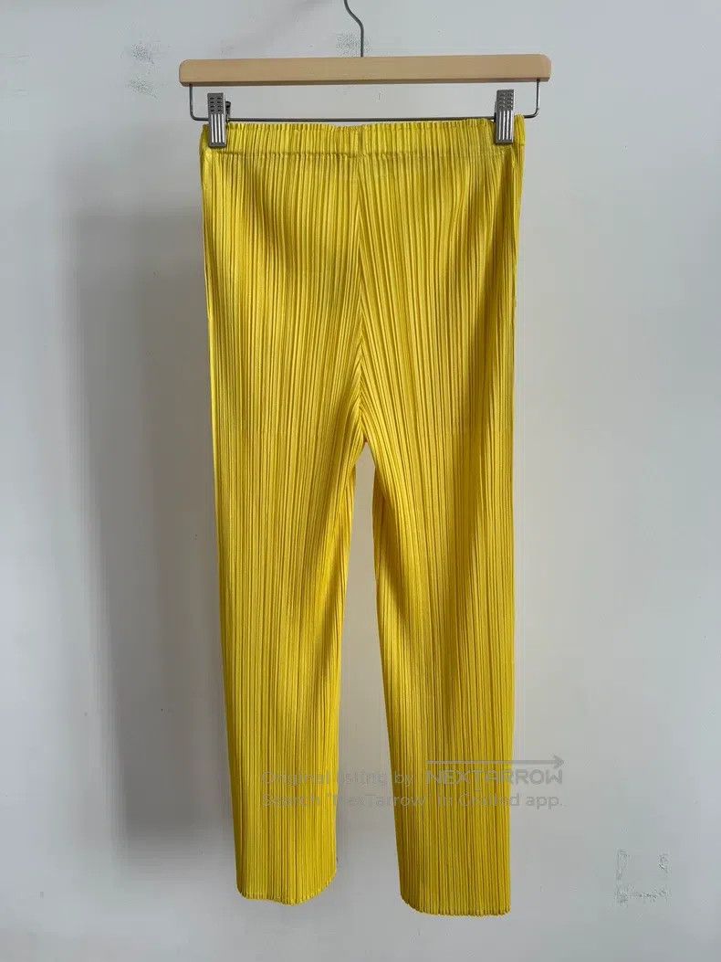 Issey Miyake Issey Miyake Yellow Pants Size 25" / US 0 / IT 36 - 2 Thumbnail