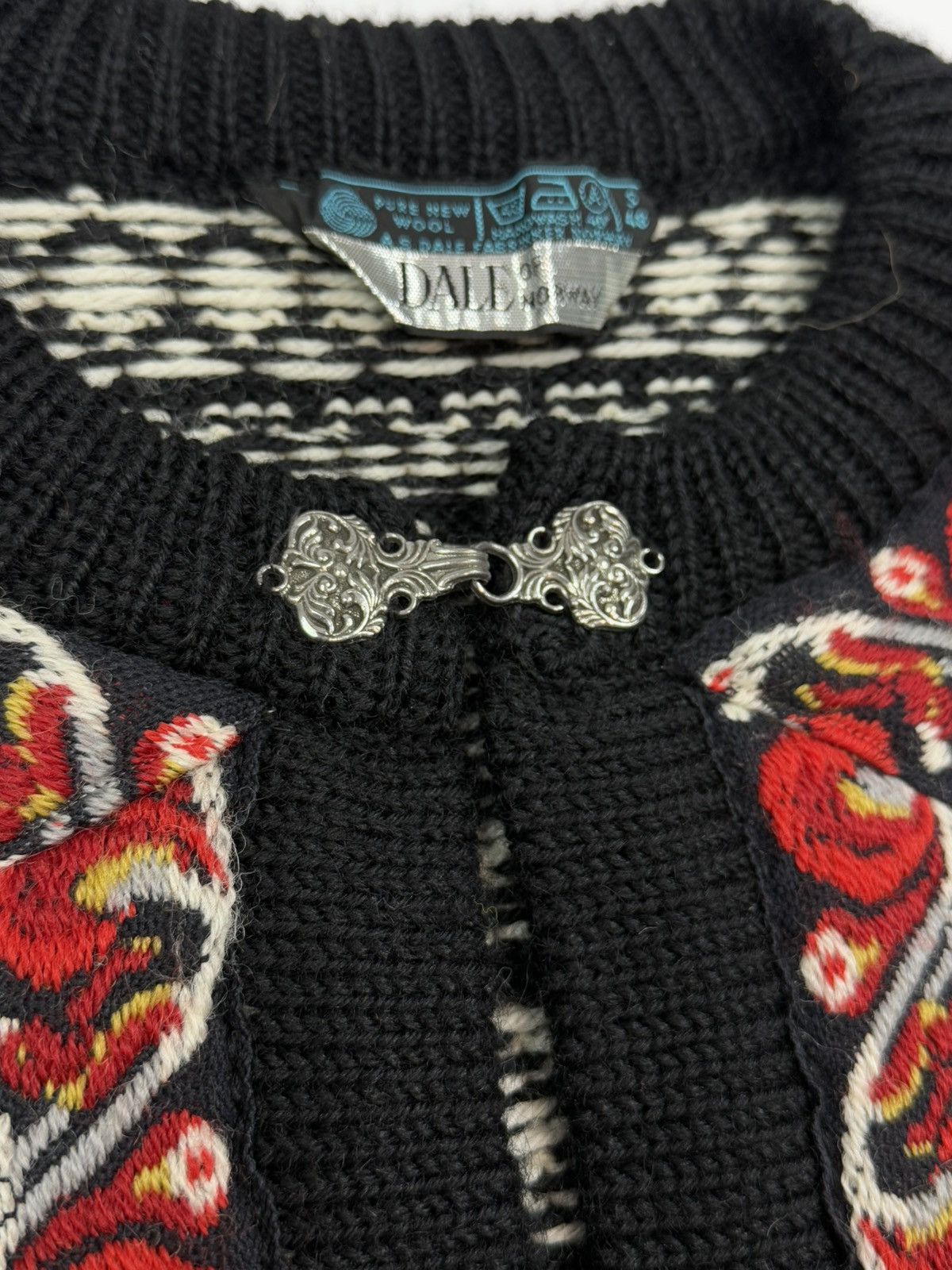 Dale Of Norway Dale Of Norway Vintage Wool Knit Sweater Size US S / EU 44-46 / 1 - 5 Thumbnail