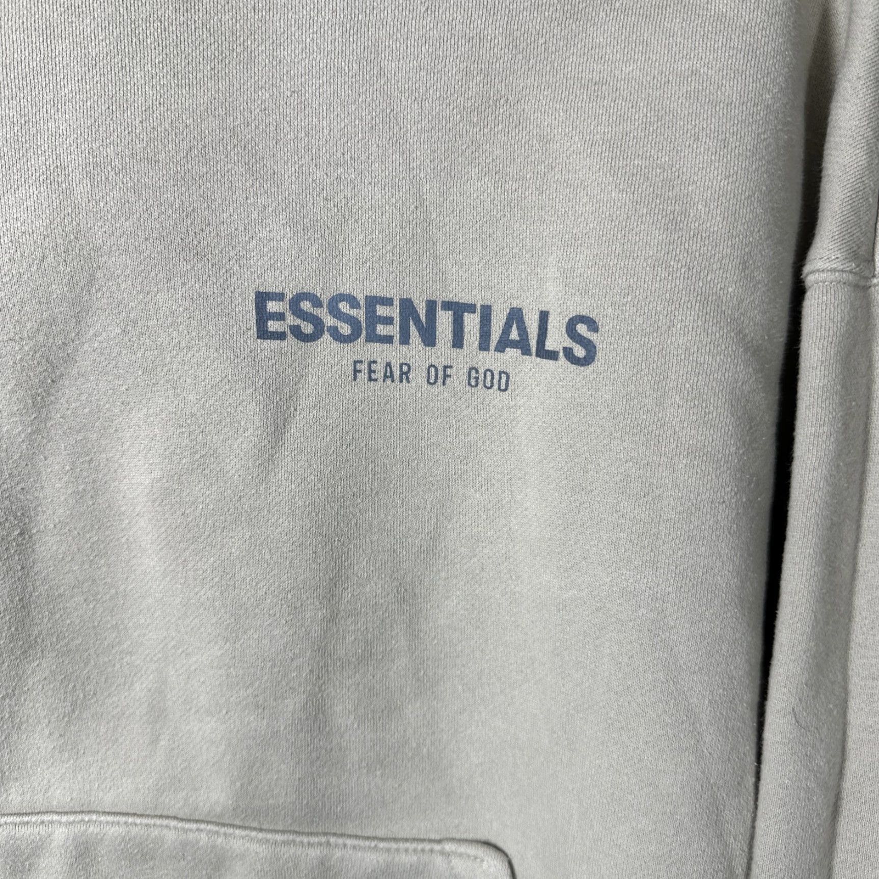 Fear of God Fear of God Essentials Hoodie Women Large Beige Logo Crew Neck Hooded Pullover Long Sleeve Fleece Activewear Regular Fit Vintage No Size L / US 10 / IT 46 - 2 Thumbnail