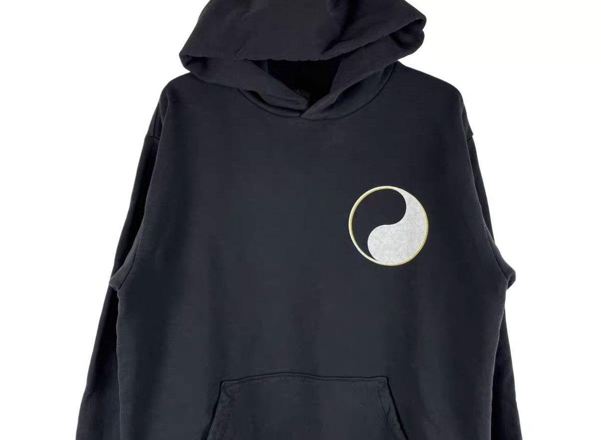 Our Legacy Our Legacy x Stussy Yin Yang Oversized Hoodie J31 Size US S / EU 44-46 / 1 - 3 Thumbnail
