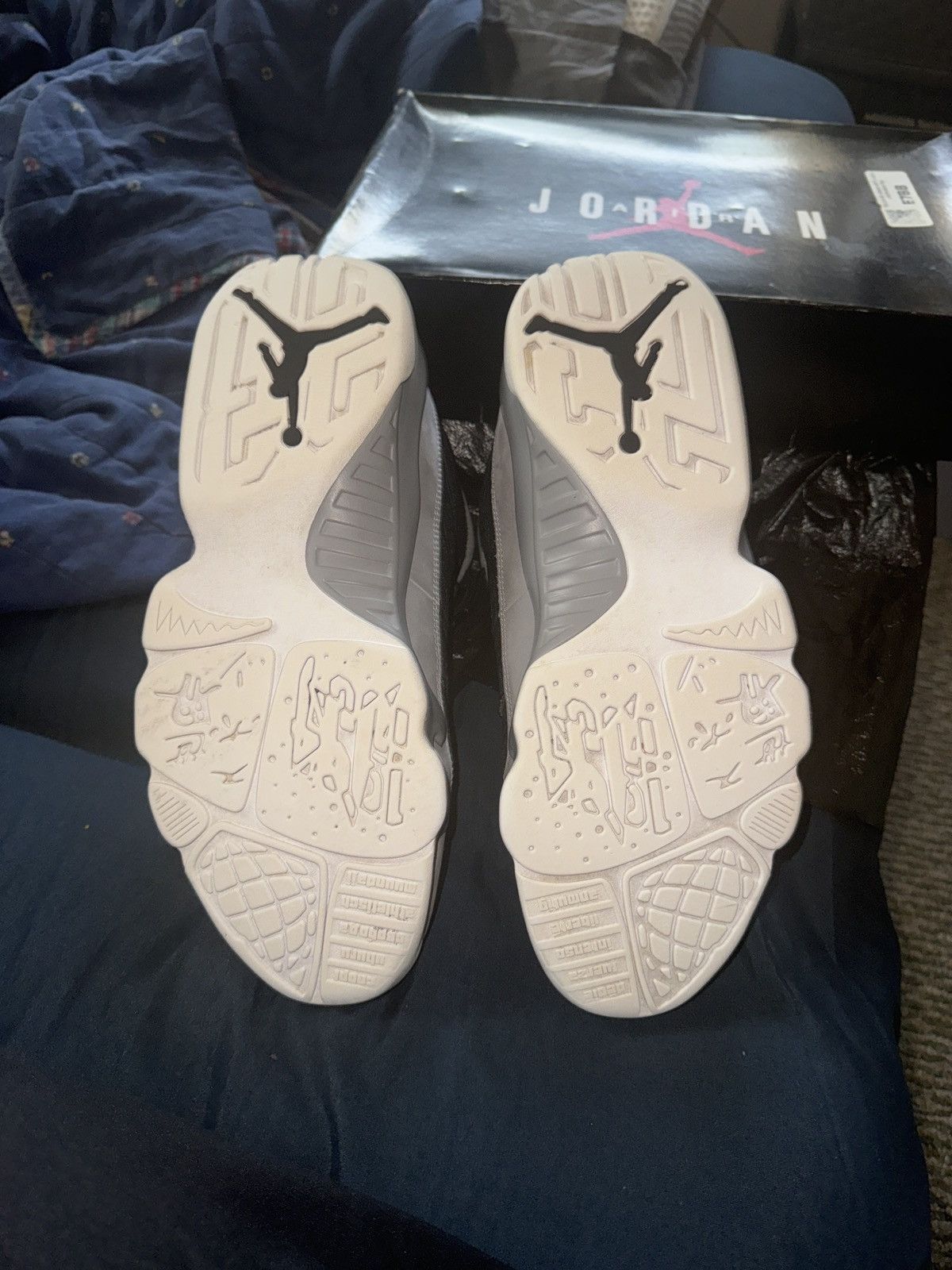 Jordan Brand particle grey 9 Size US 10.5 / EU 43-44 - 5 Thumbnail