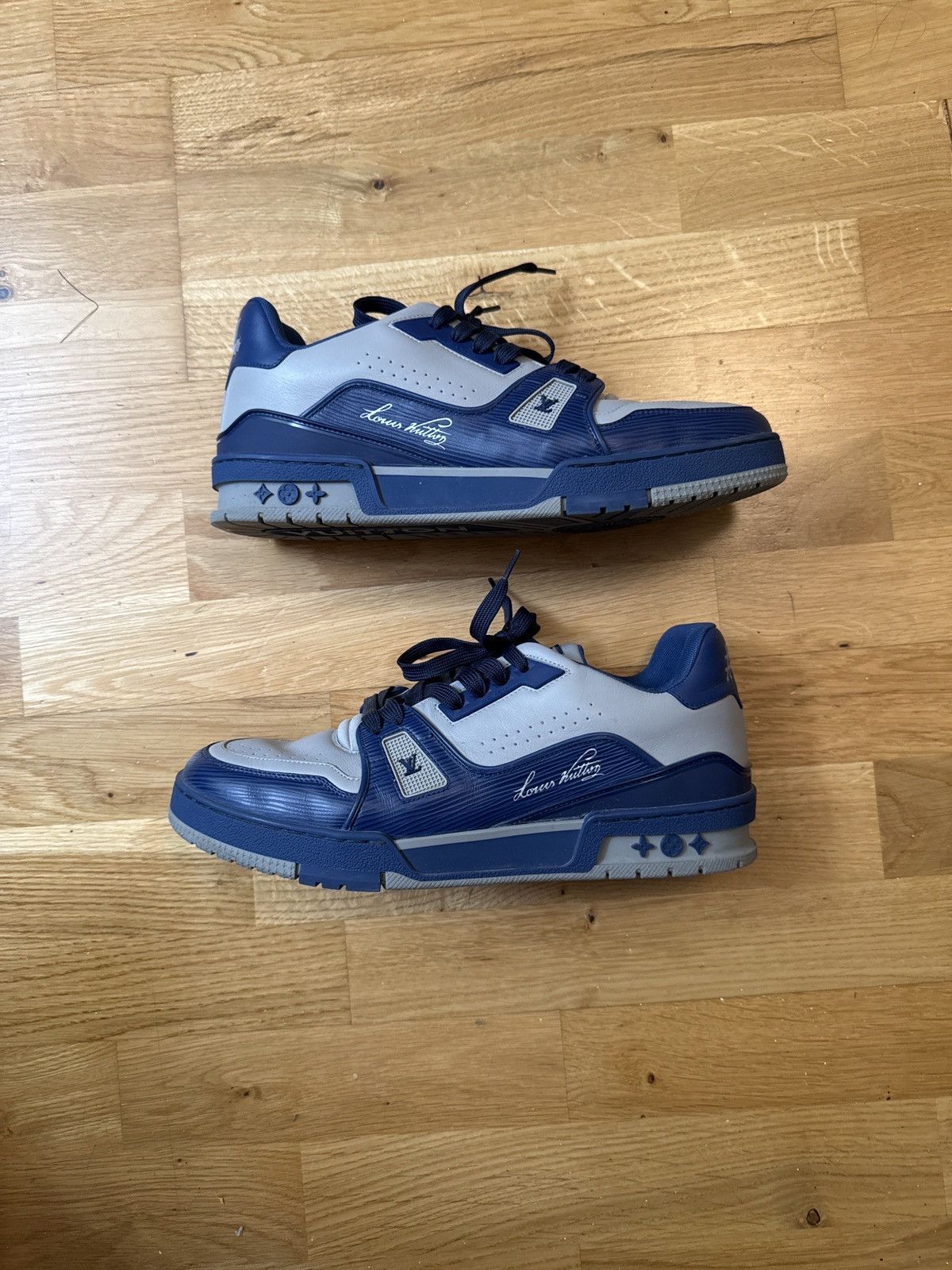 Louis Vuitton Louis Vuitton blue and gray #54 trainers Size US 8.5 / EU 41-42 - 4 Thumbnail