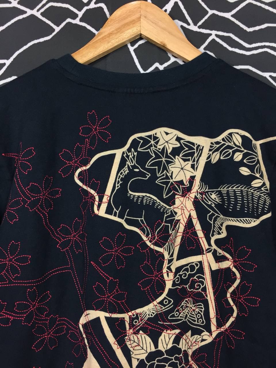 Japanese Brand Vtg Infinity Japanese Traditional Sukajan Longsleeve Tee Size US M / EU 48-50 / 2 - 5 Thumbnail