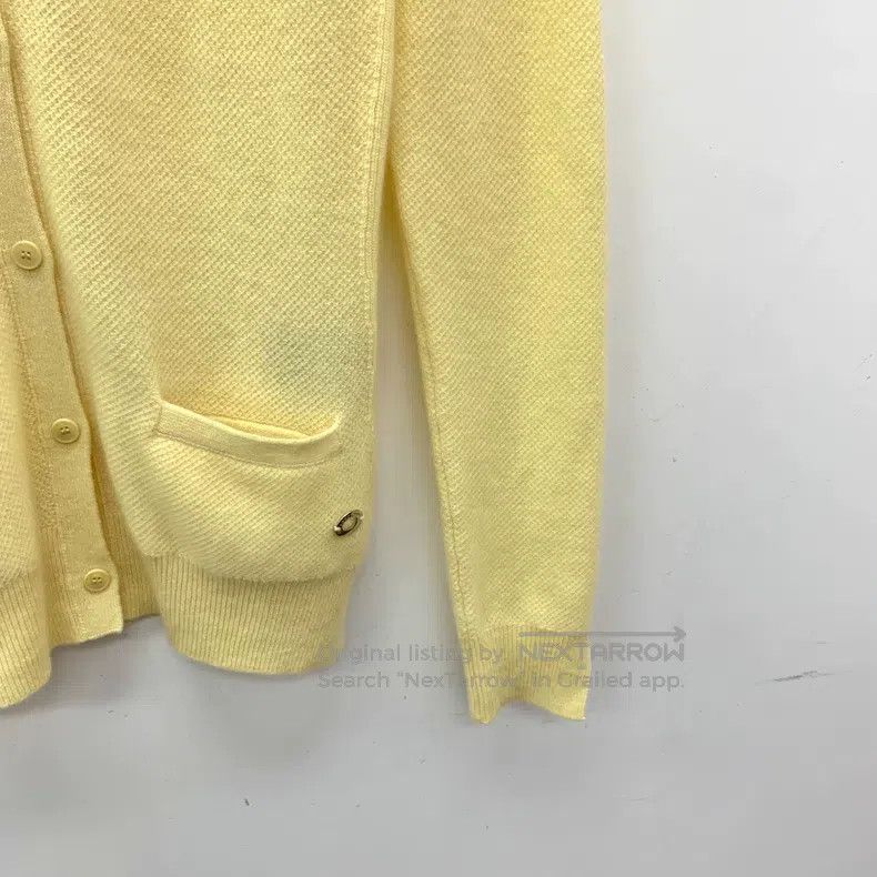 Loro Piana Loro Piana Yellow Cashmere V-neck Single-breasted Long Sle Size XS / US 0-2 / IT 36-38 - 4 Thumbnail