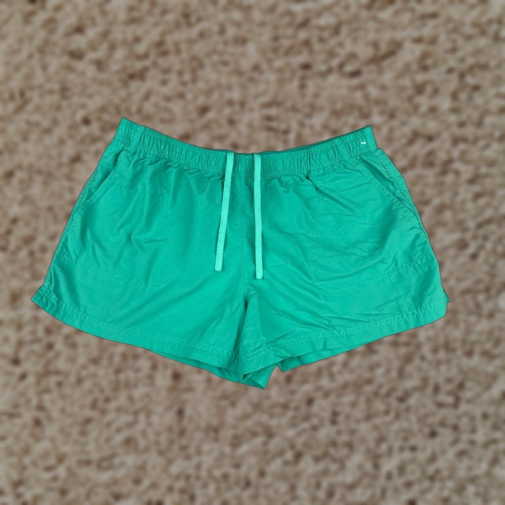 Vintage VINTAGE Columbia Cargo Shorts Women Large Green Nylon Casual Hiking Travel Activewear Size 36" / US 14 / IT 50 - 1 Thumbnail
