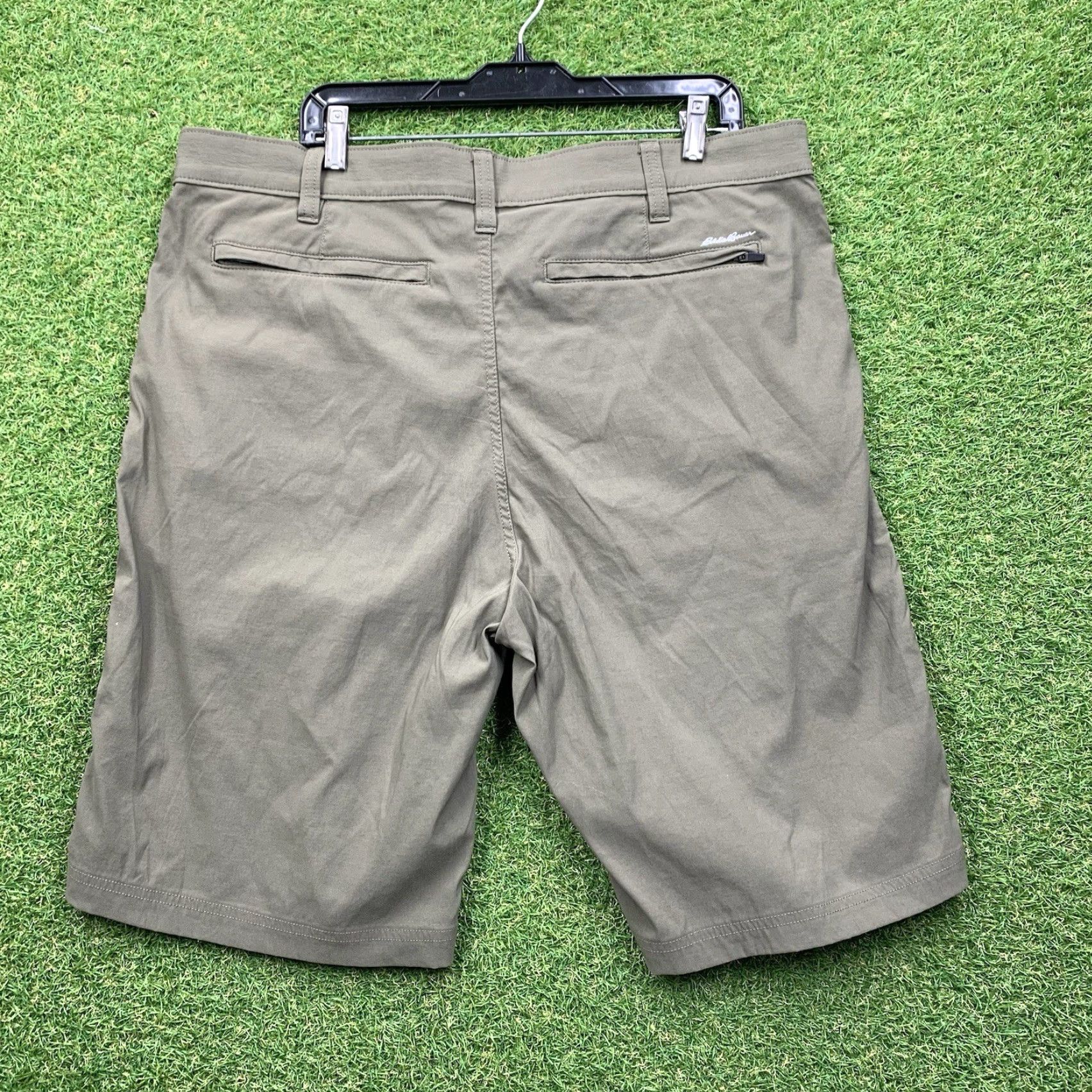 Eddie Bauer Eddie Bauer Travex Shorts Mens 38 Casual Performance Chino Khaki Brown Hiking Size US 38 / EU 54 - 2 Thumbnail