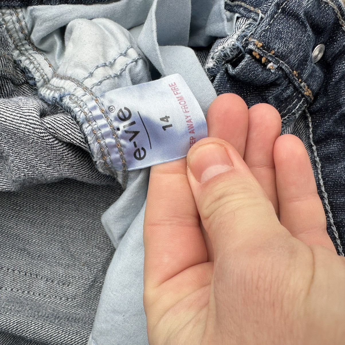 Issey Miyake × Japanese Brand × Y/Project Vintage Japanese Style Slouchy Jeans Hype Trend Y2K 00s Size 32" / US 10 / IT 46 - 7 Thumbnail