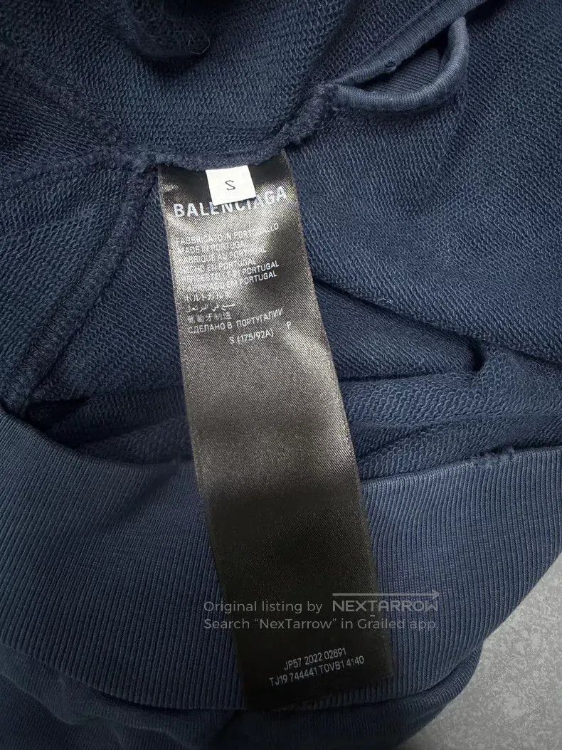 Balenciaga Balenciaga Distressed Hooded Sweatshirt with Masking Tape Size US S / EU 44-46 / 1 - 4 Thumbnail