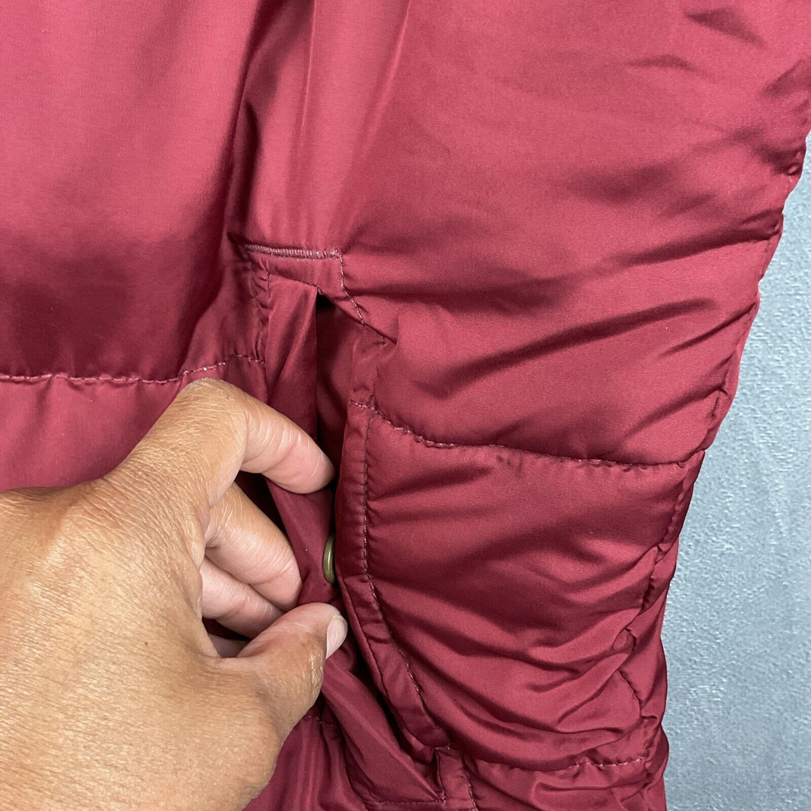 Gap Vintage Gap Puffer Vest Mens Large Burgandy Quilted Full Zip Size US L / EU 52-54 / 3 - 6 Thumbnail