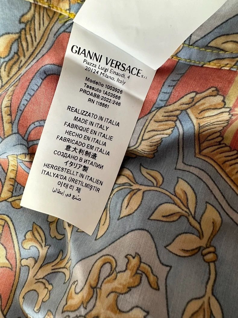 Other Versace Four-piece shirts Size US L / EU 52-54 / 3 - 5 Thumbnail