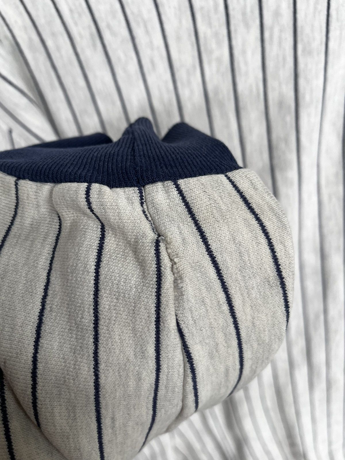 Majestic Vintage New York Yankees Sweatshirt Size US M / EU 48-50 / 2 - 5 Thumbnail