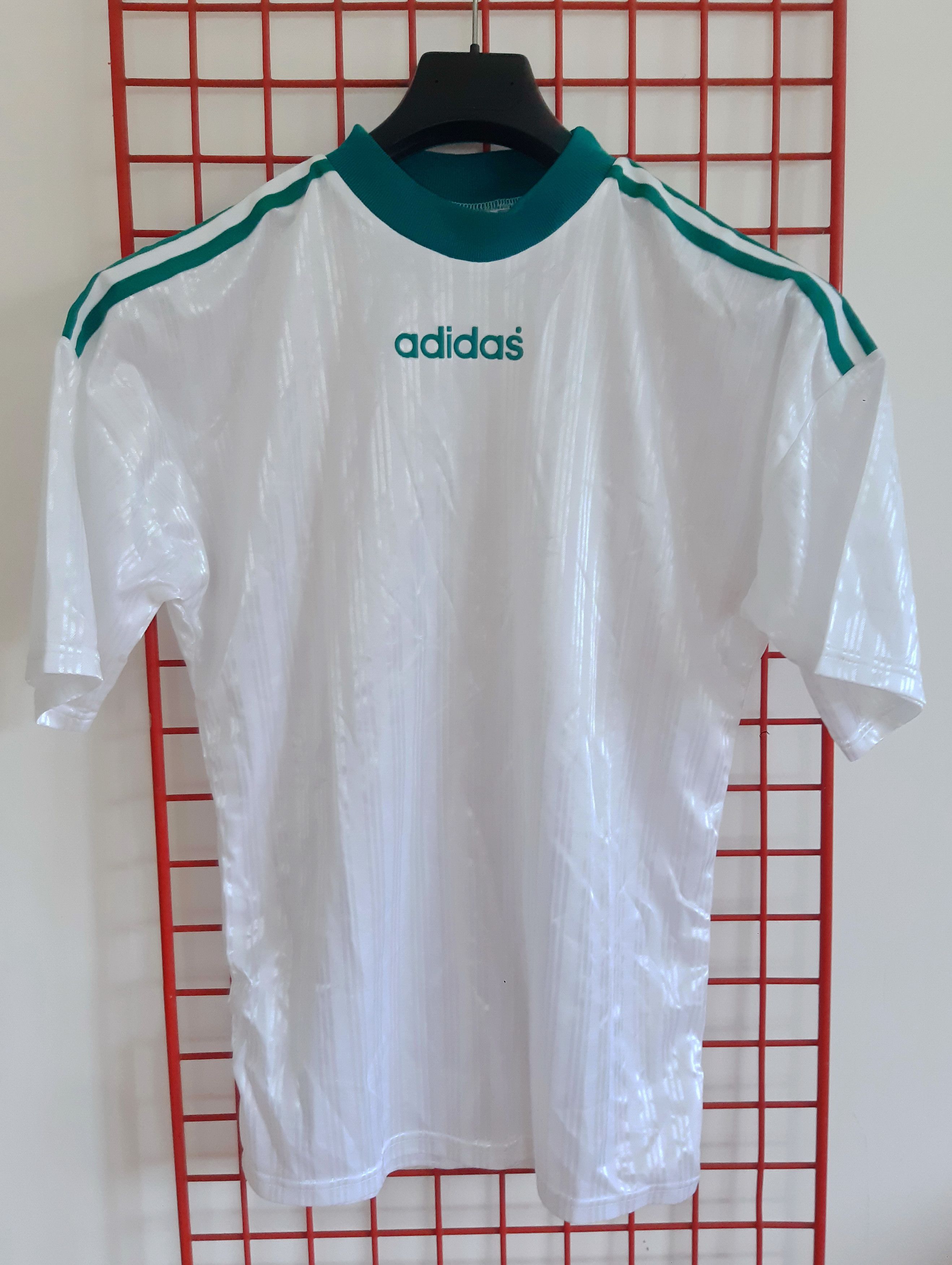 Adidas Vintage 90s ADIDAS Soccer Jersey Made in England size S NOS Size US S / EU 44-46 / 1 - 1 Thumbnail