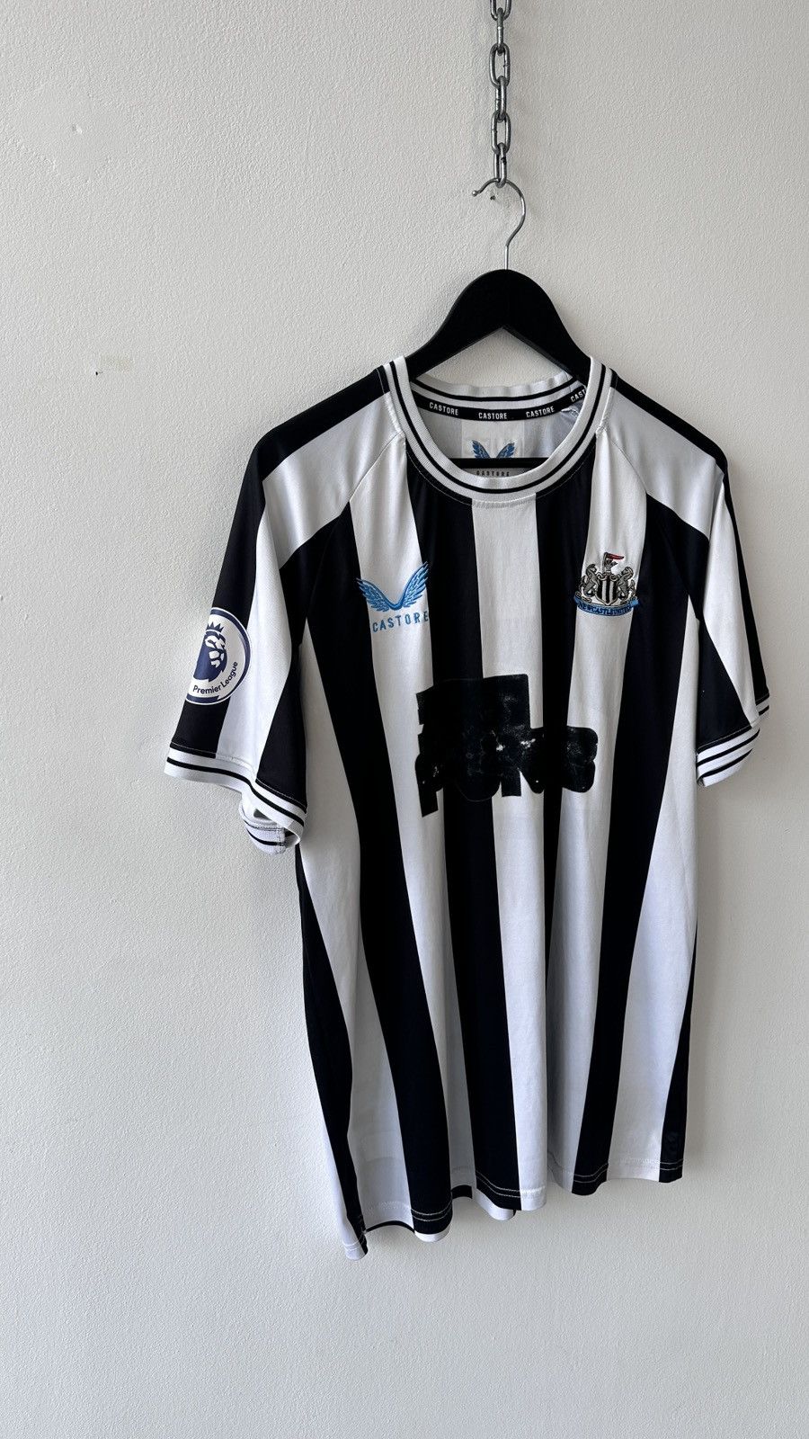 Other Newcastle United 2022-23 Home Football Shirt Castore Size XL Size US XL / EU 56 / 4 - 2 Thumbnail