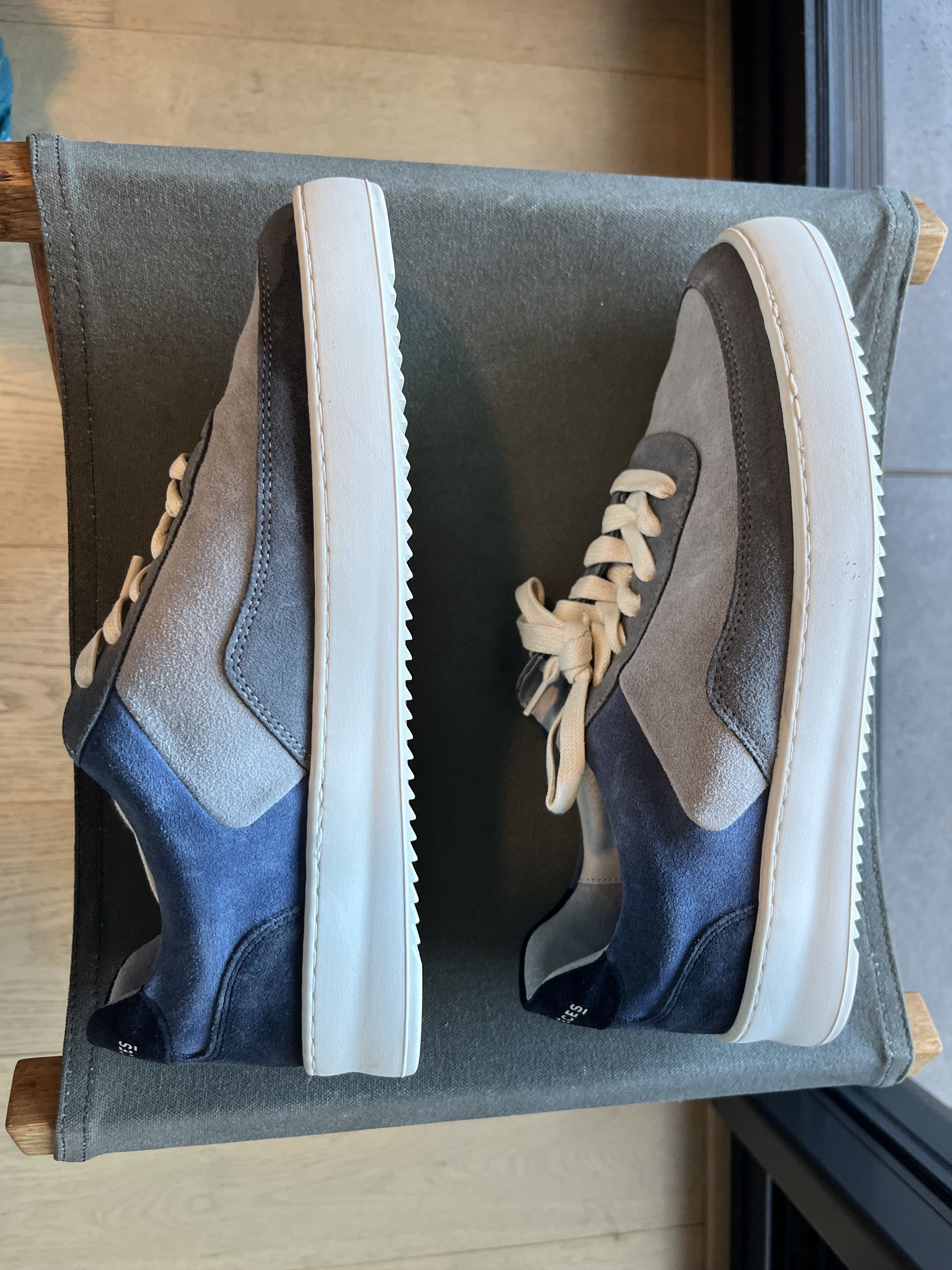 Filling Pieces deals Barneys NY Collab sz.40