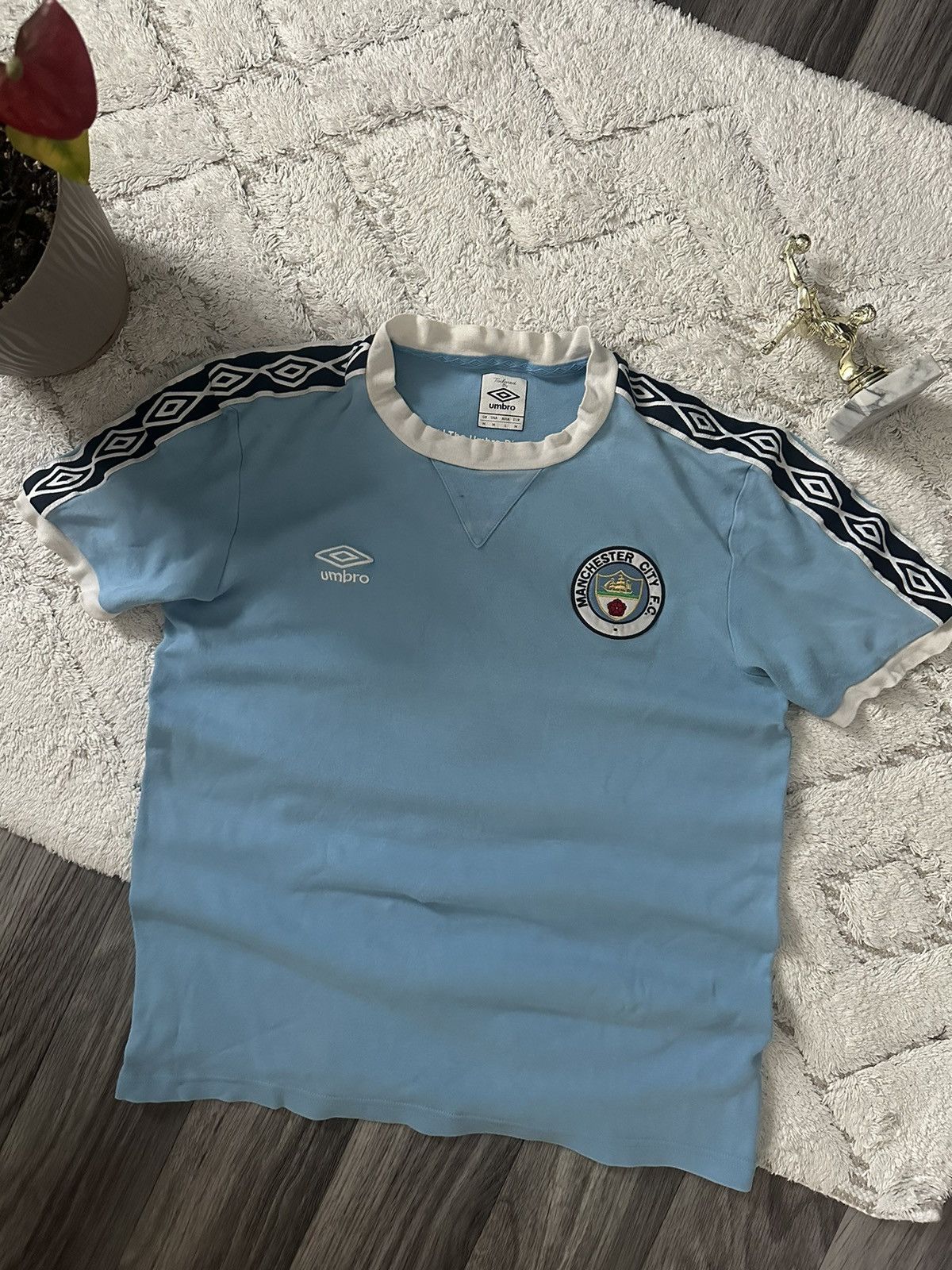 Umbro Umbro Vintage Manchester City 2010-2011 Jersey Training Top Size US M / EU 48-50 / 2 - 2 Thumbnail