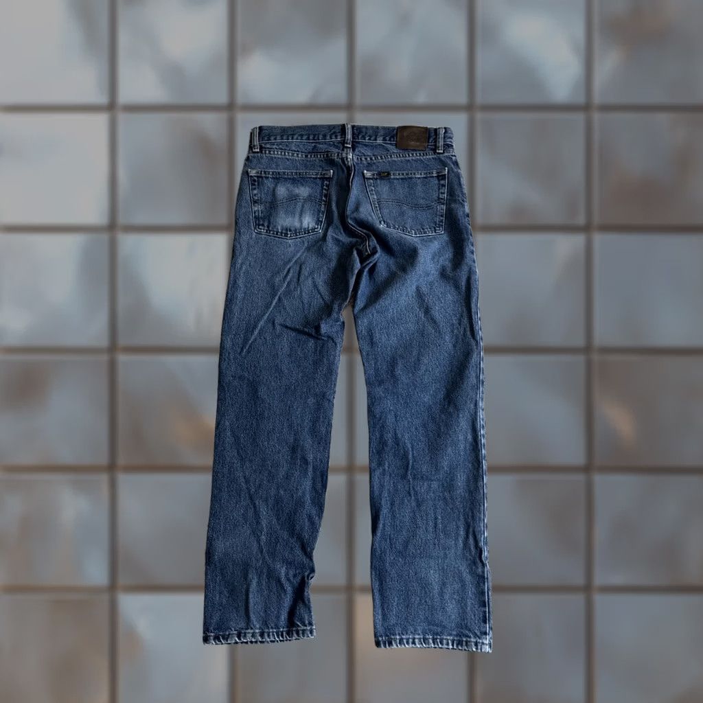 Lee VINTAGE Lee Jeans Men’s Size 33x32 Blue Denim Straight Casual Fit Workwear 00’s Size US 32 / EU 48 - 1 Thumbnail