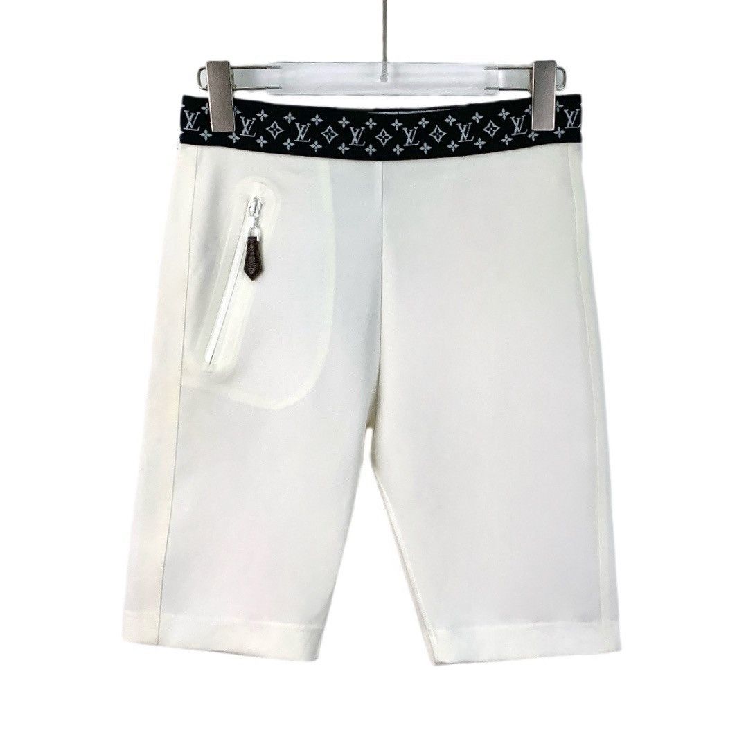 Louis Vuitton Louis Vuitton Inlaid Casual Five-point Shorts K26WX Size 26" / US 2 / IT 38 - 1 Thumbnail