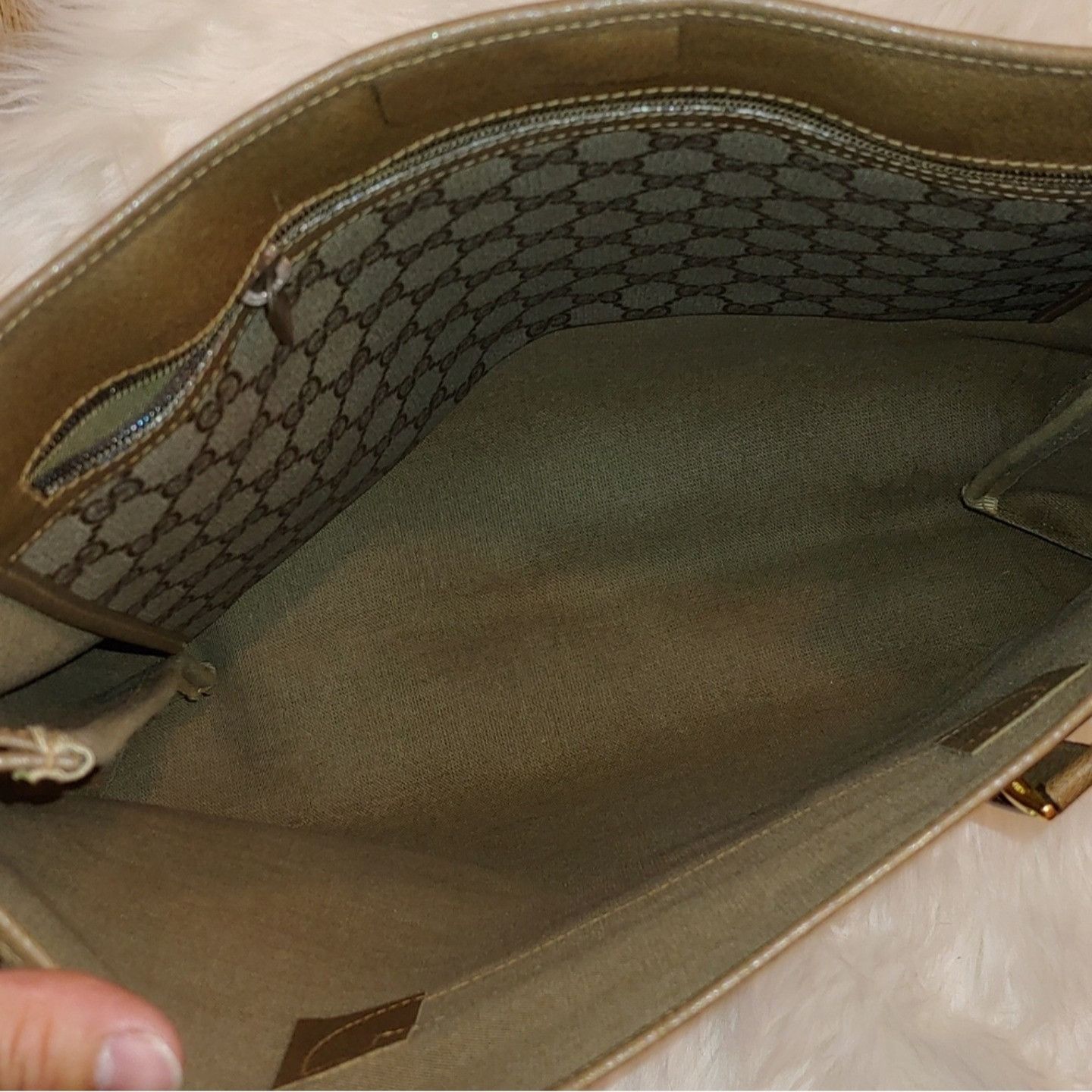 Gucci Vintage Gucci GG Monogram Supreme Sherry Web Ophidia Tote Size ONE SIZE - 6 Thumbnail