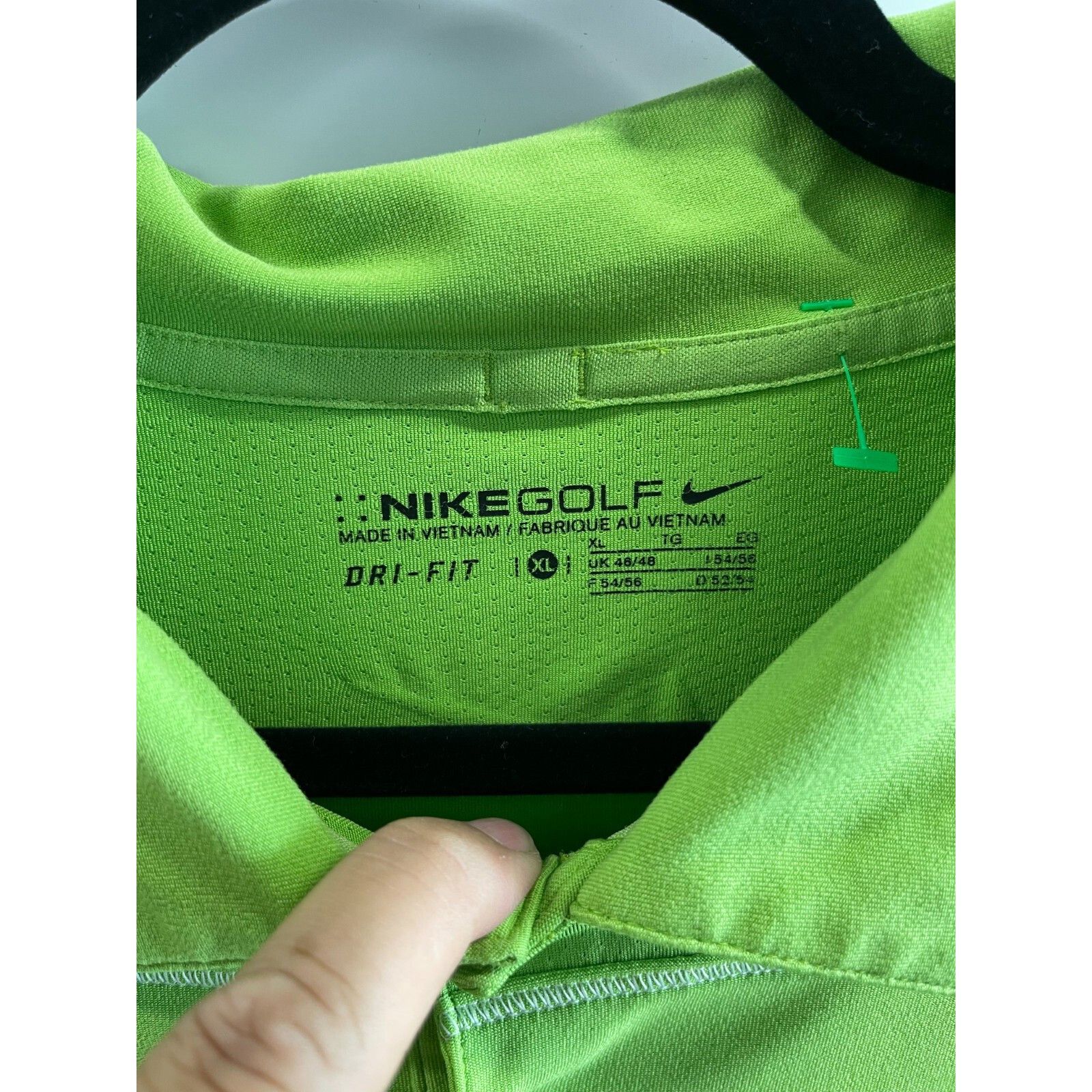 Nike NIKE GOLF SHORT SLEEVE POLO DRI-FIT GREEN SZ XL MENS - GREAT Size US XL / EU 56 / 4 - 3 Thumbnail