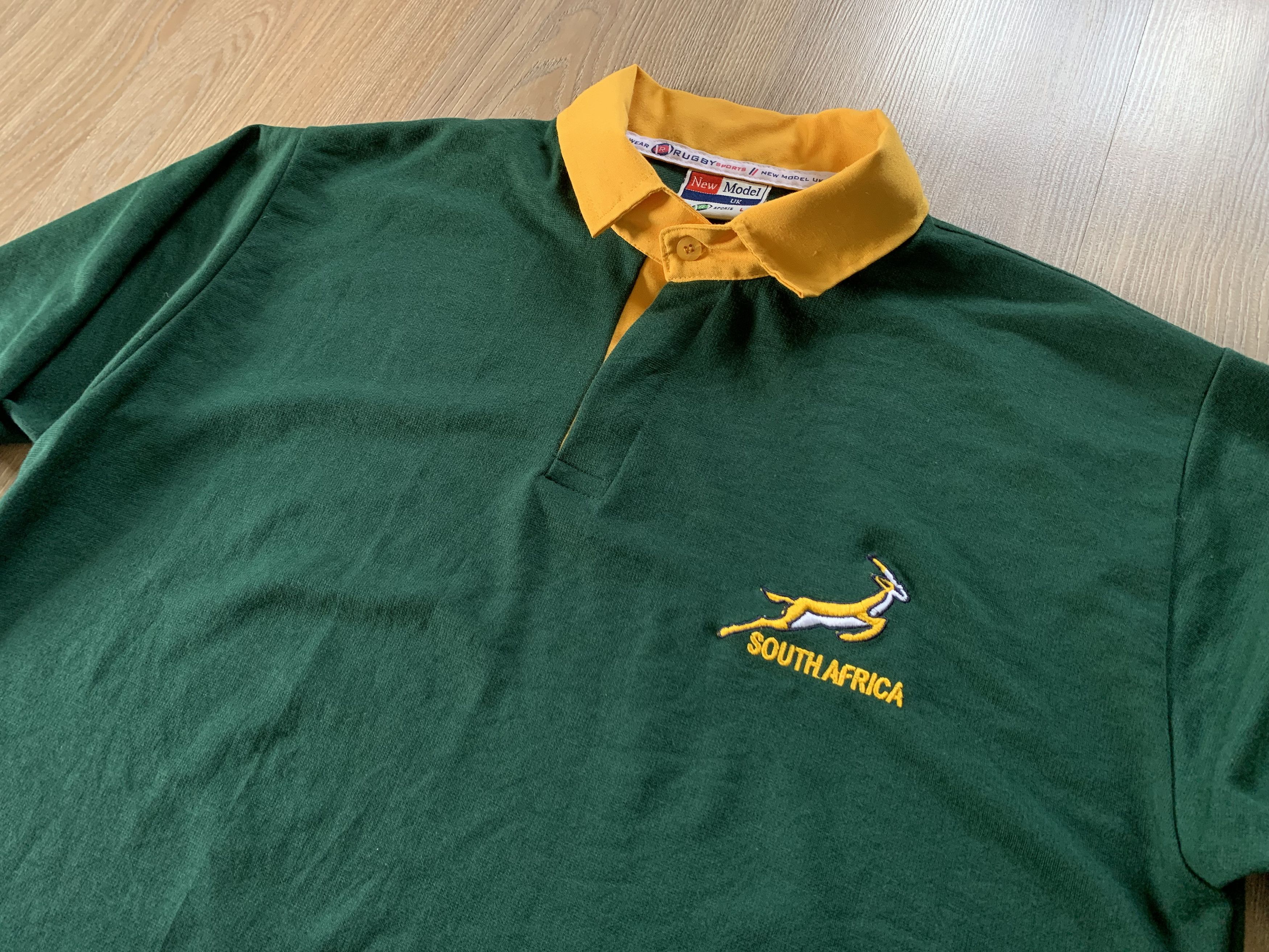 Vintage New Model South Africa Cotton Longsleeve Polo T Shirt Size US L / EU 52-54 / 3 - 4 Thumbnail