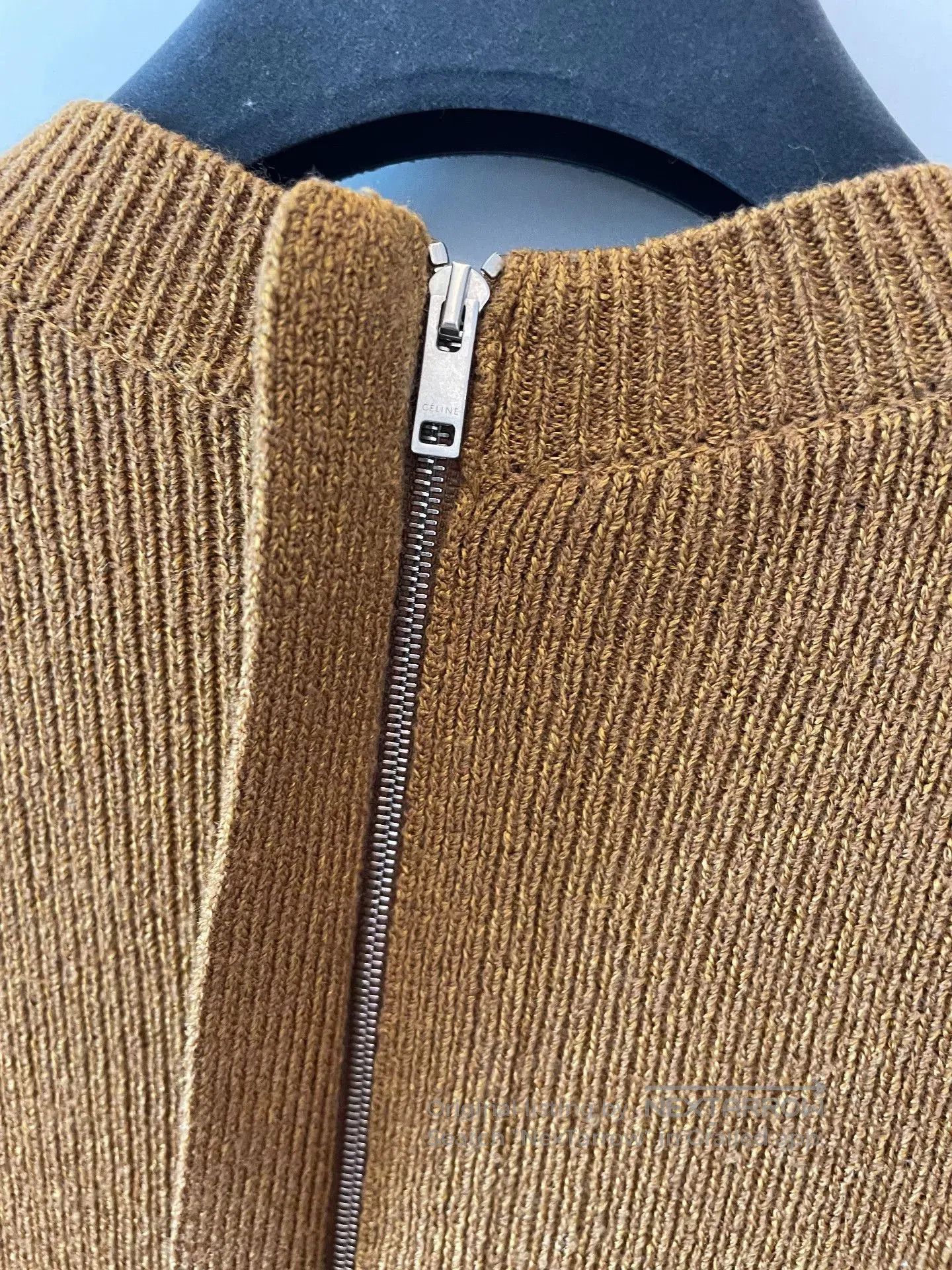 Celine Vintage Celine Wool Sweater. Size M / US 6-8 / IT 42-44 - 4 Thumbnail