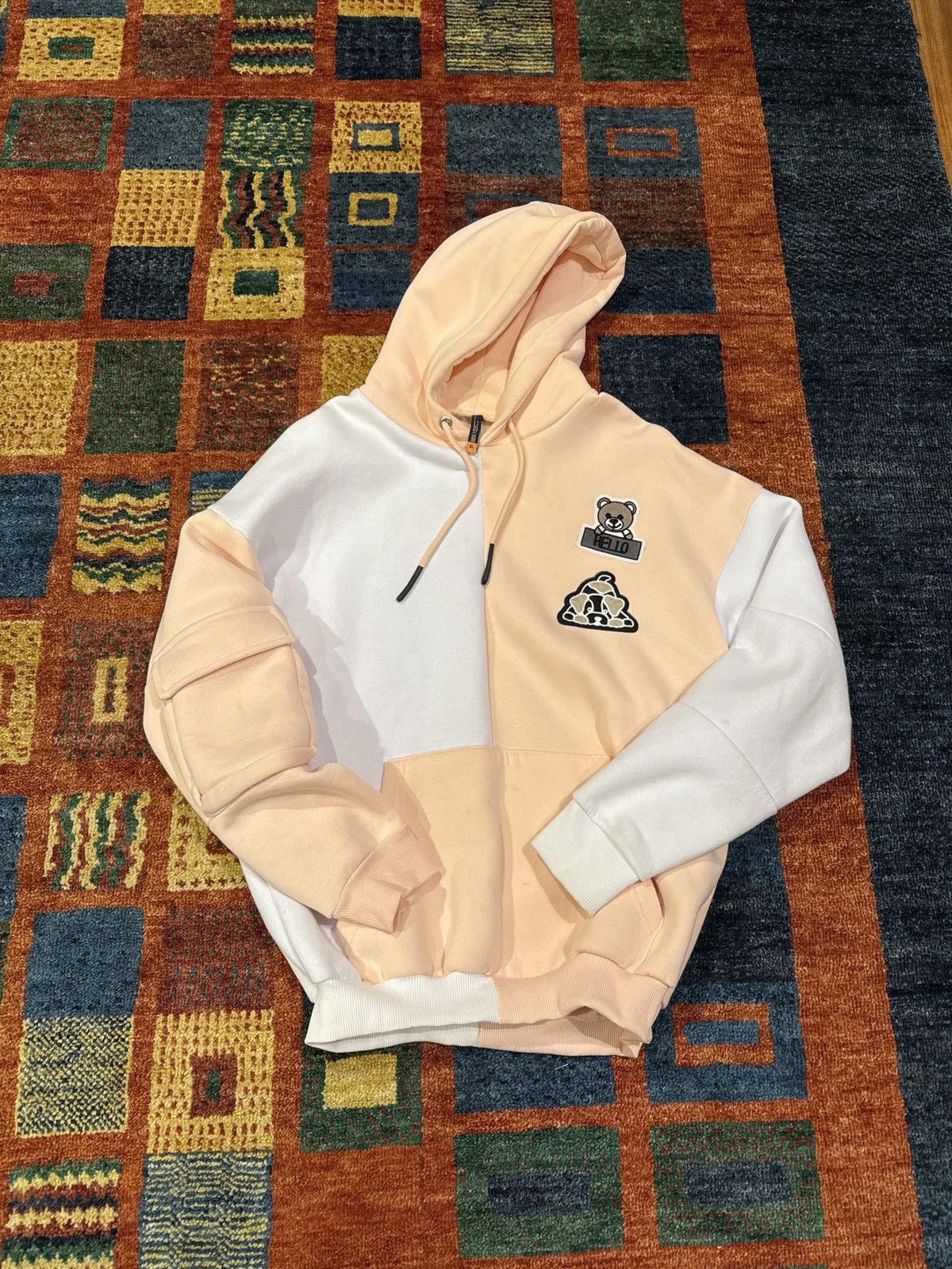 Eksi 1 XL peach white hoodie hello bear sleeve pocket